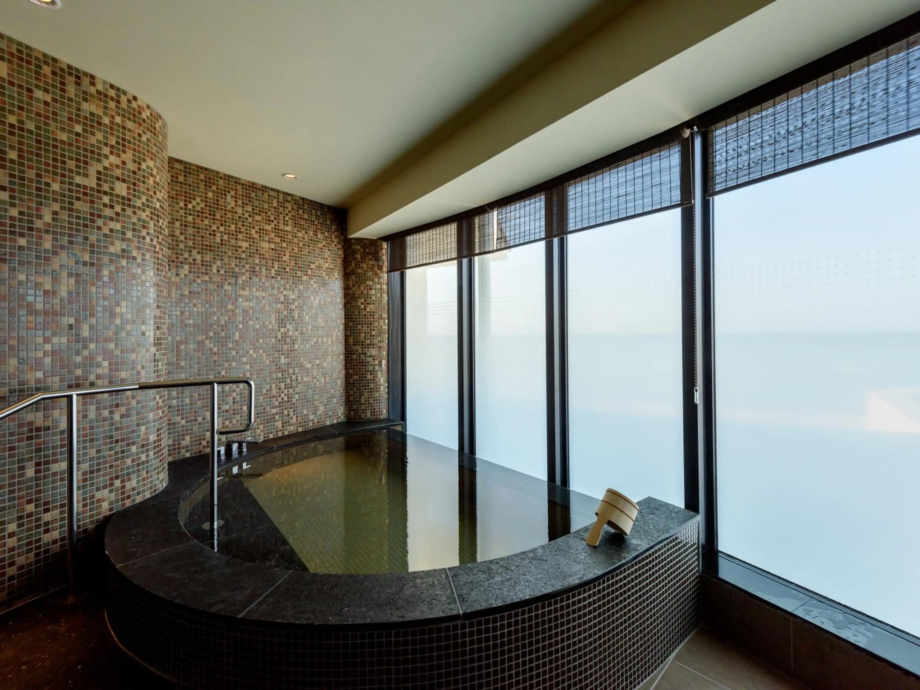 Spa and wellness centre/facilities in Sheraton Okinawa Sunmarina Resort
