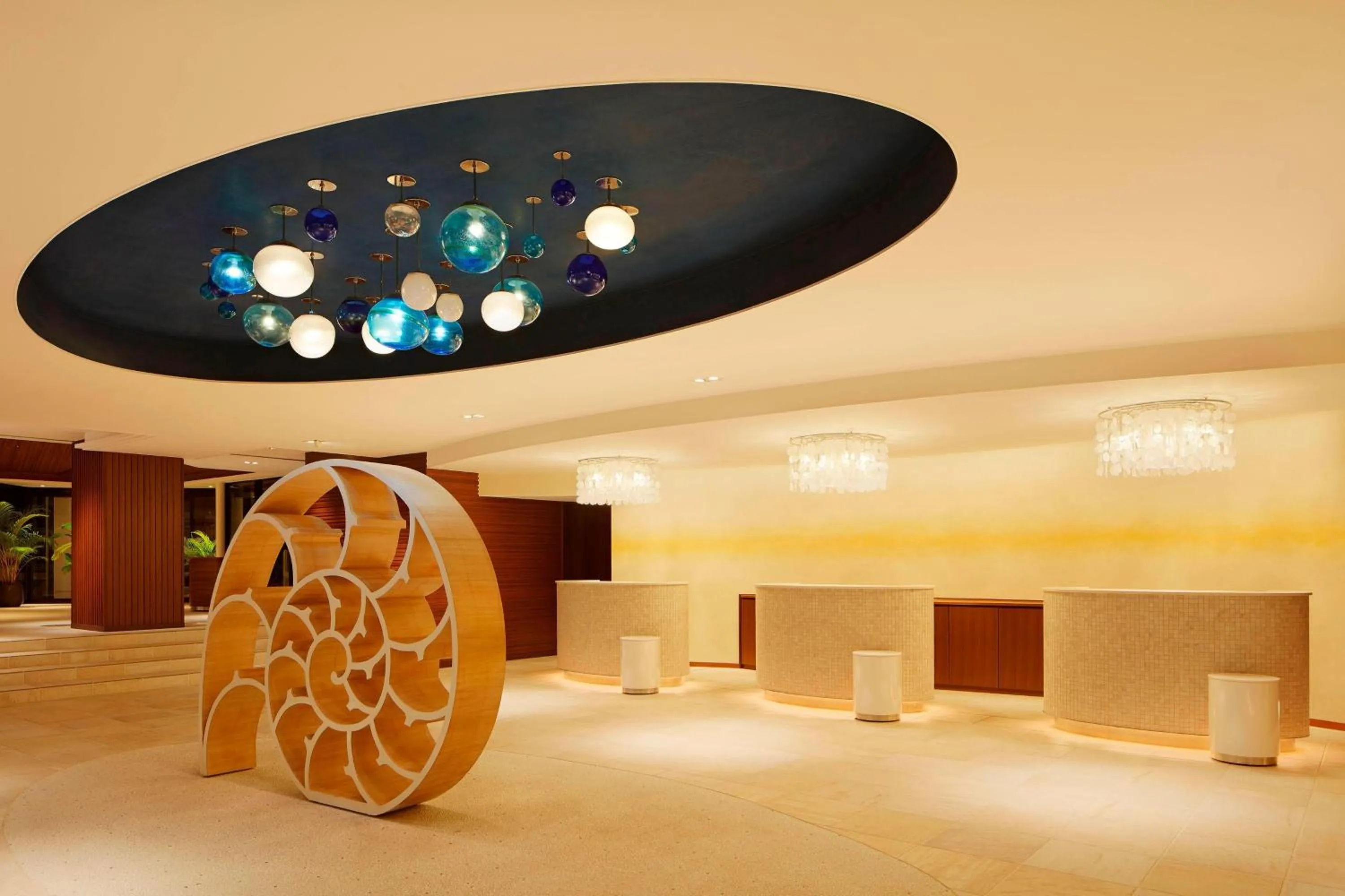 Lobby or reception in Sheraton Okinawa Sunmarina Resort