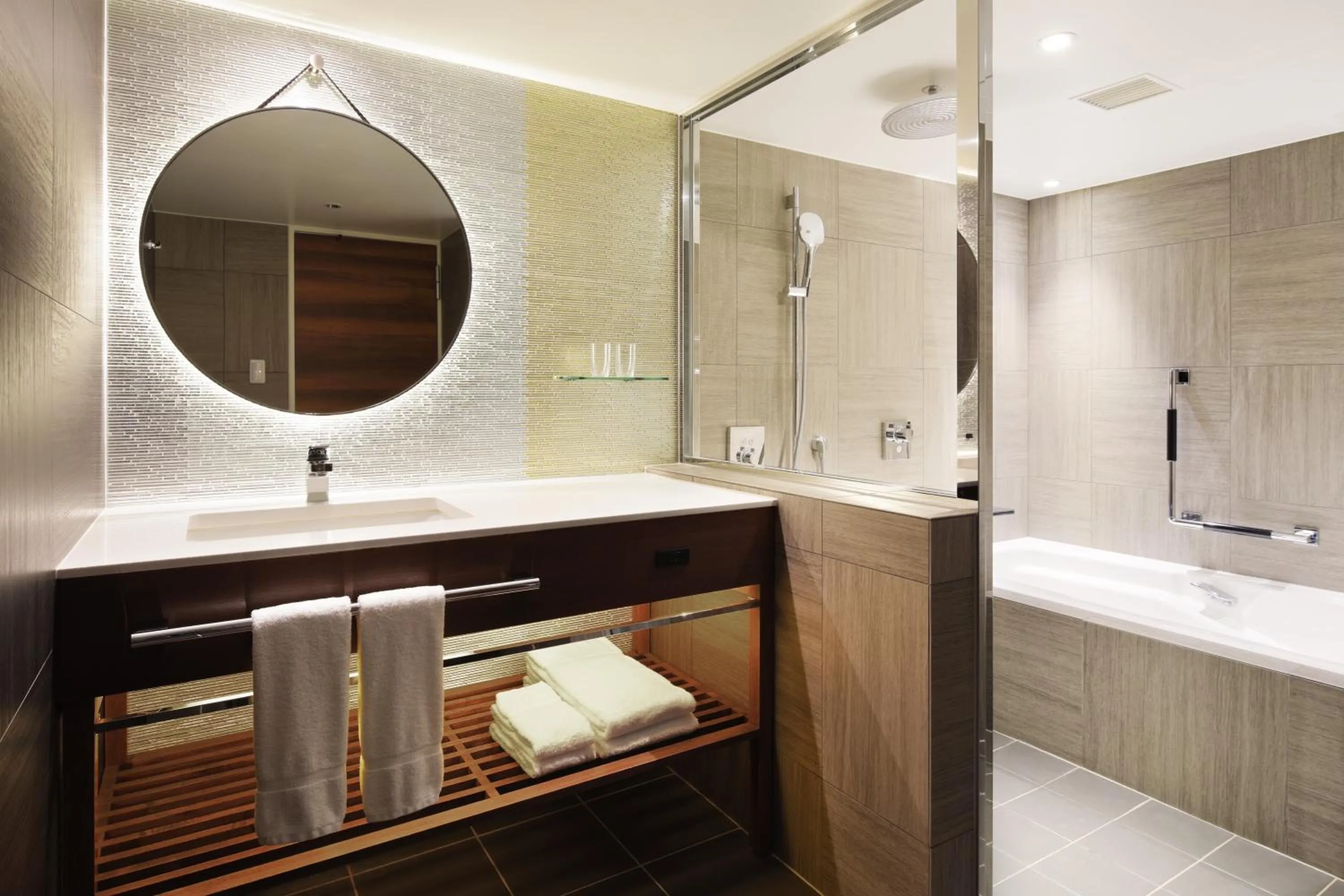 Bathroom in Sheraton Okinawa Sunmarina Resort