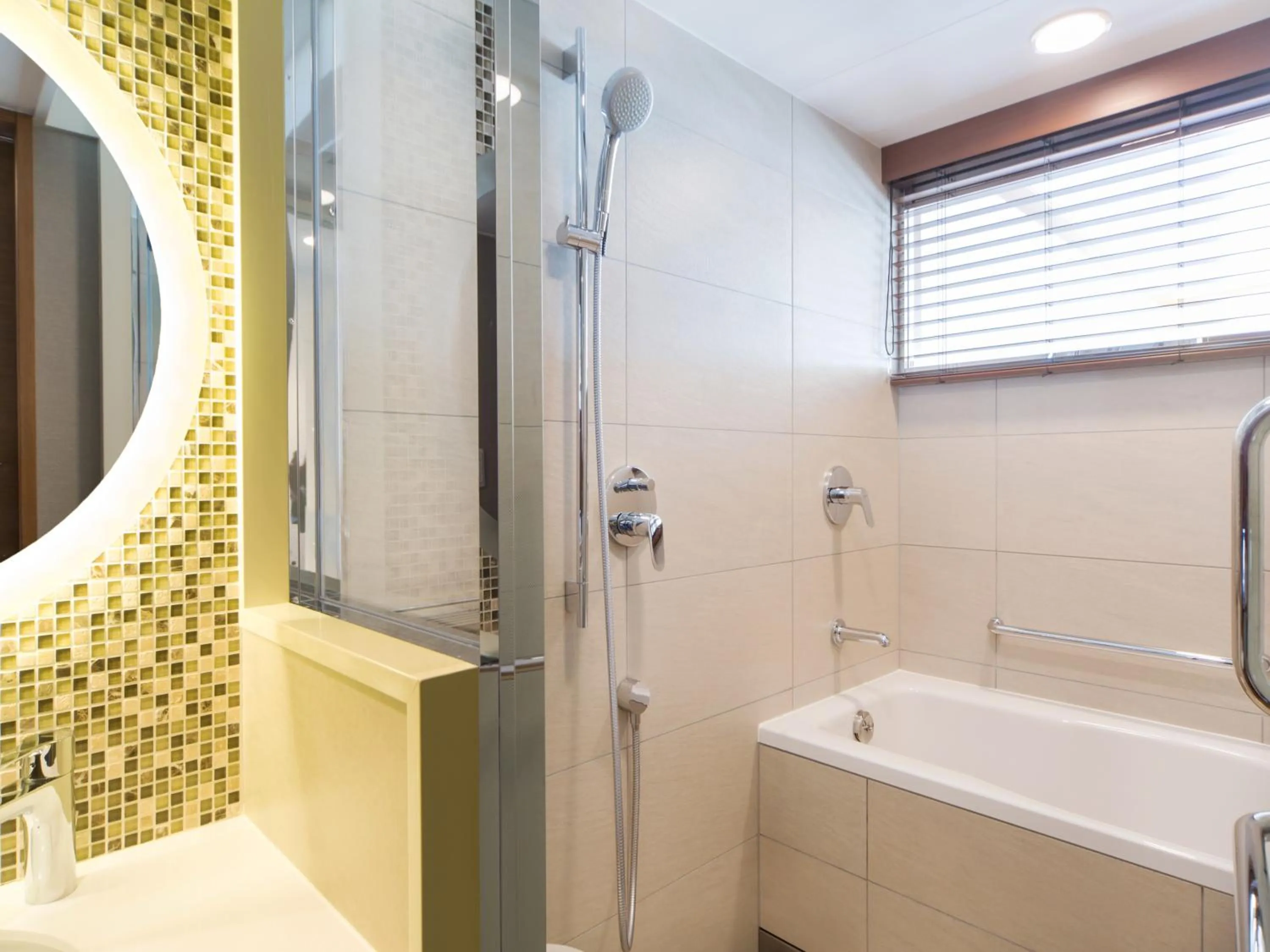 Bathroom in Sheraton Okinawa Sunmarina Resort