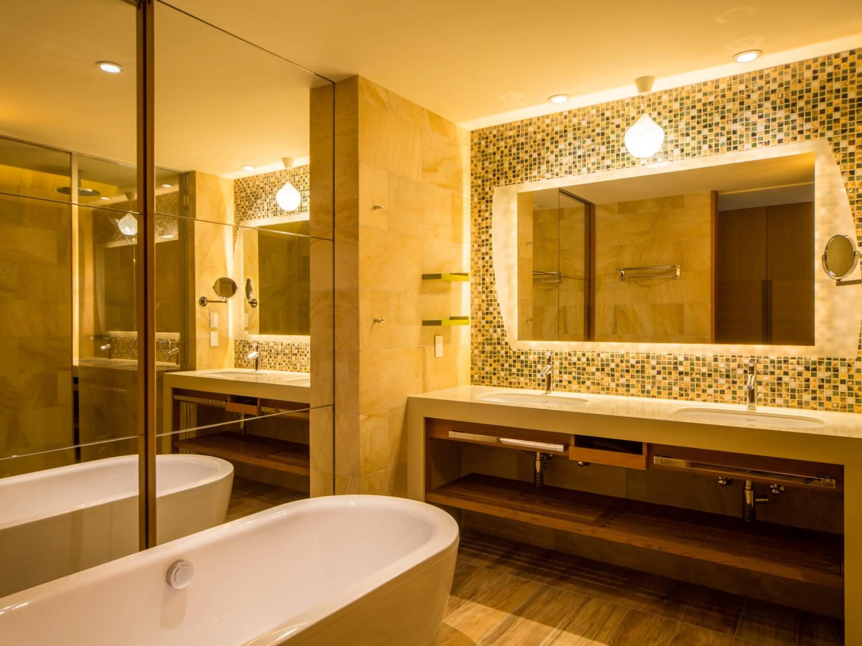 Bathroom in Sheraton Okinawa Sunmarina Resort