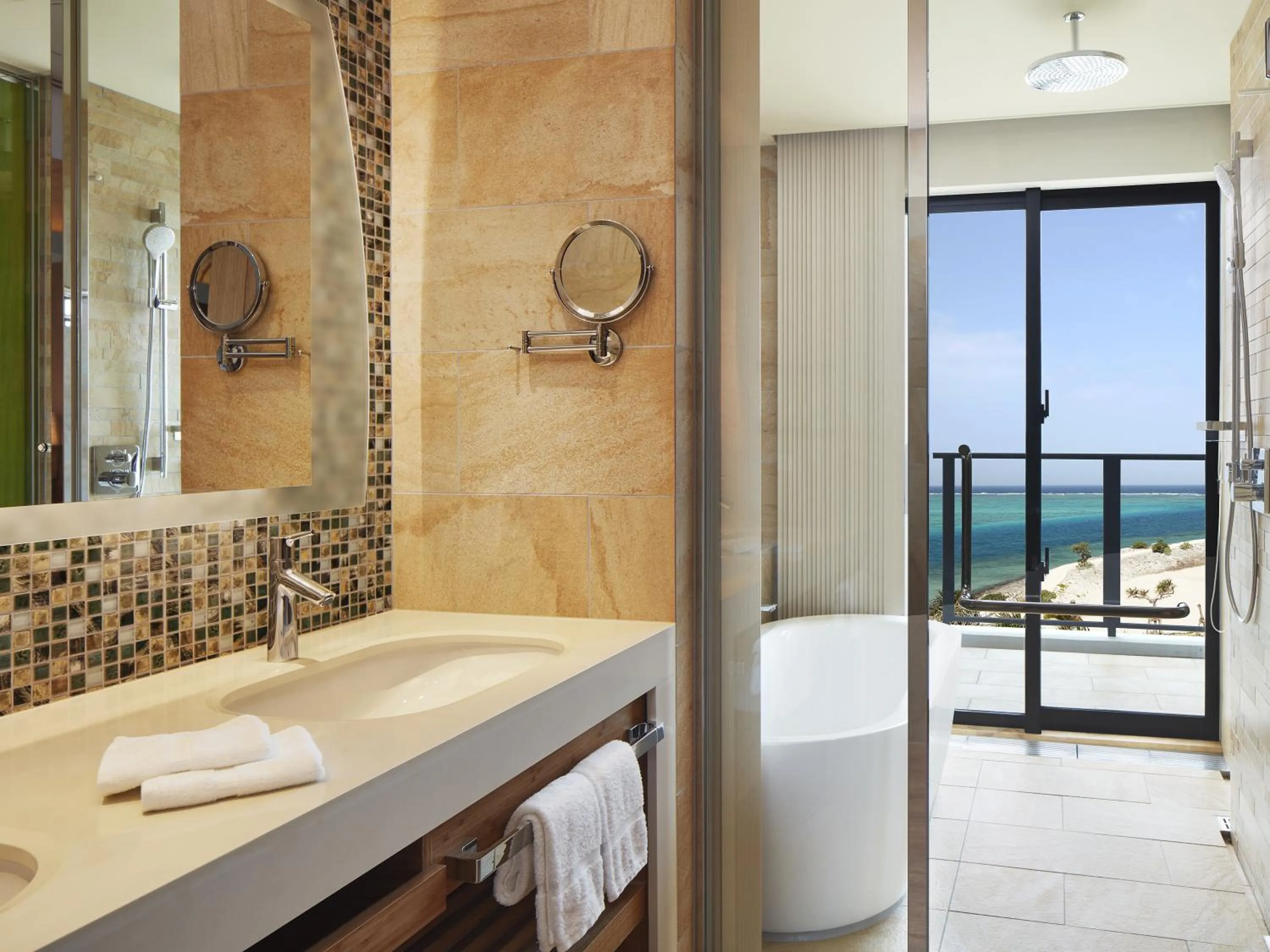 Bathroom in Sheraton Okinawa Sunmarina Resort