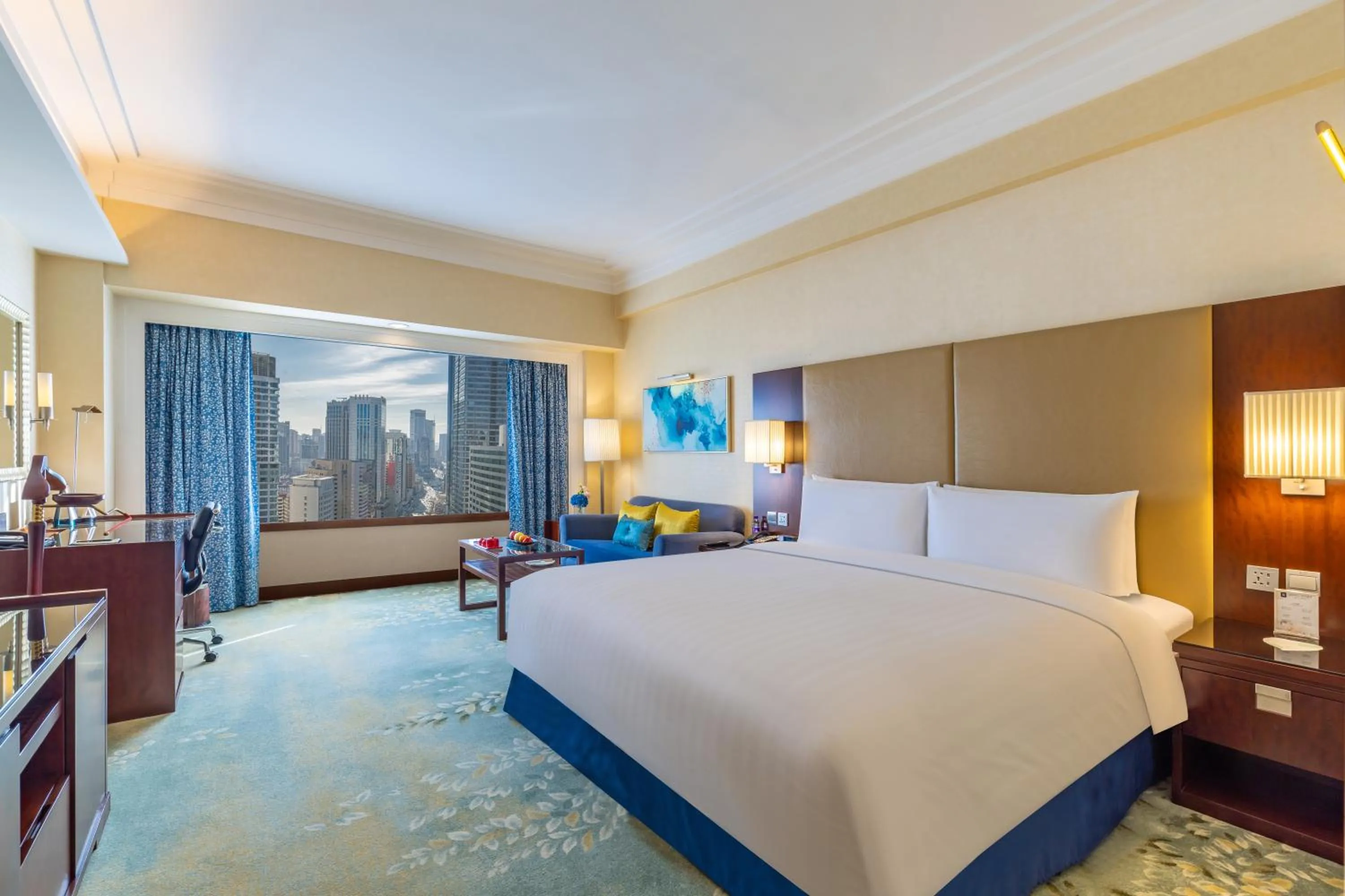 Bed in Shangri-La Dalian