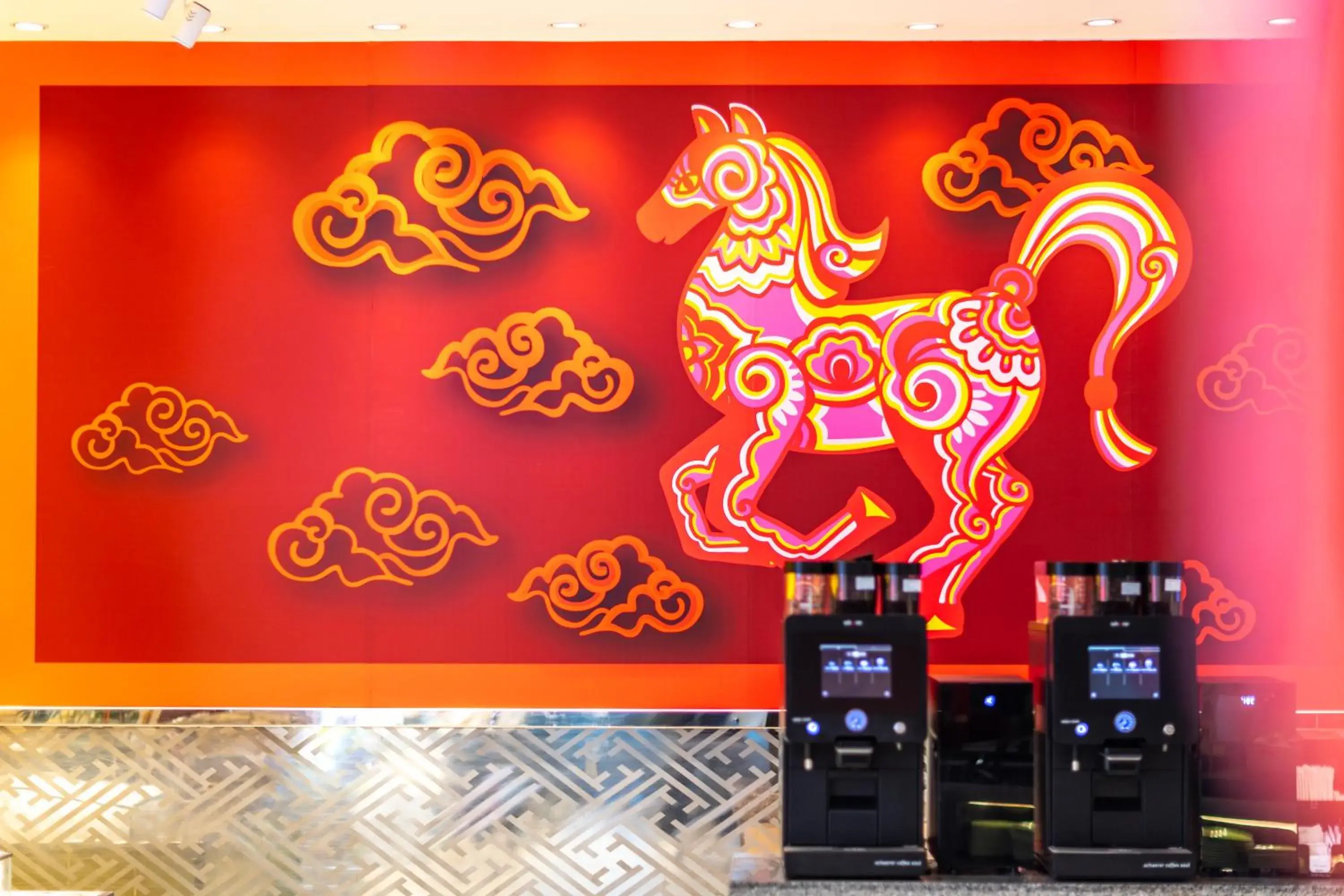 Restaurant/places to eat in Shangri-La Dalian Restaurant/places to eat in Shangri-La Dalian