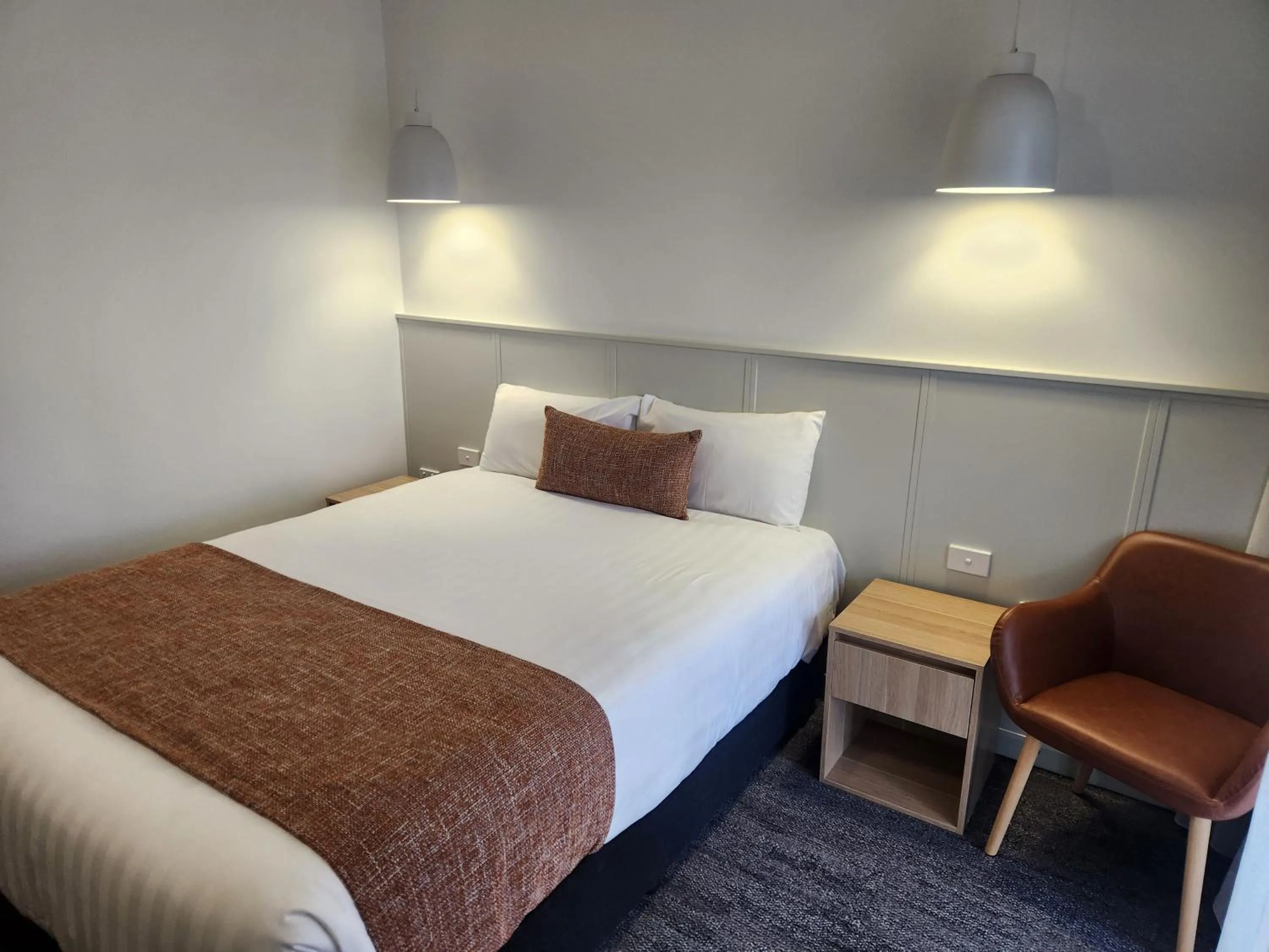 Bedroom, Bed in Econo Lodge Mildura