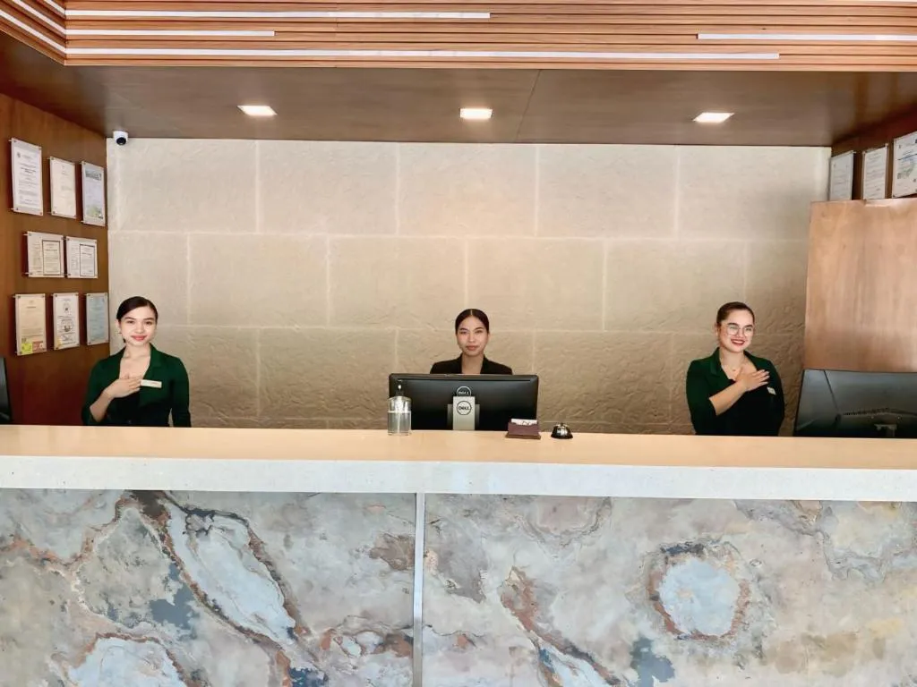 Lobby or reception in Castle Peak Hotel