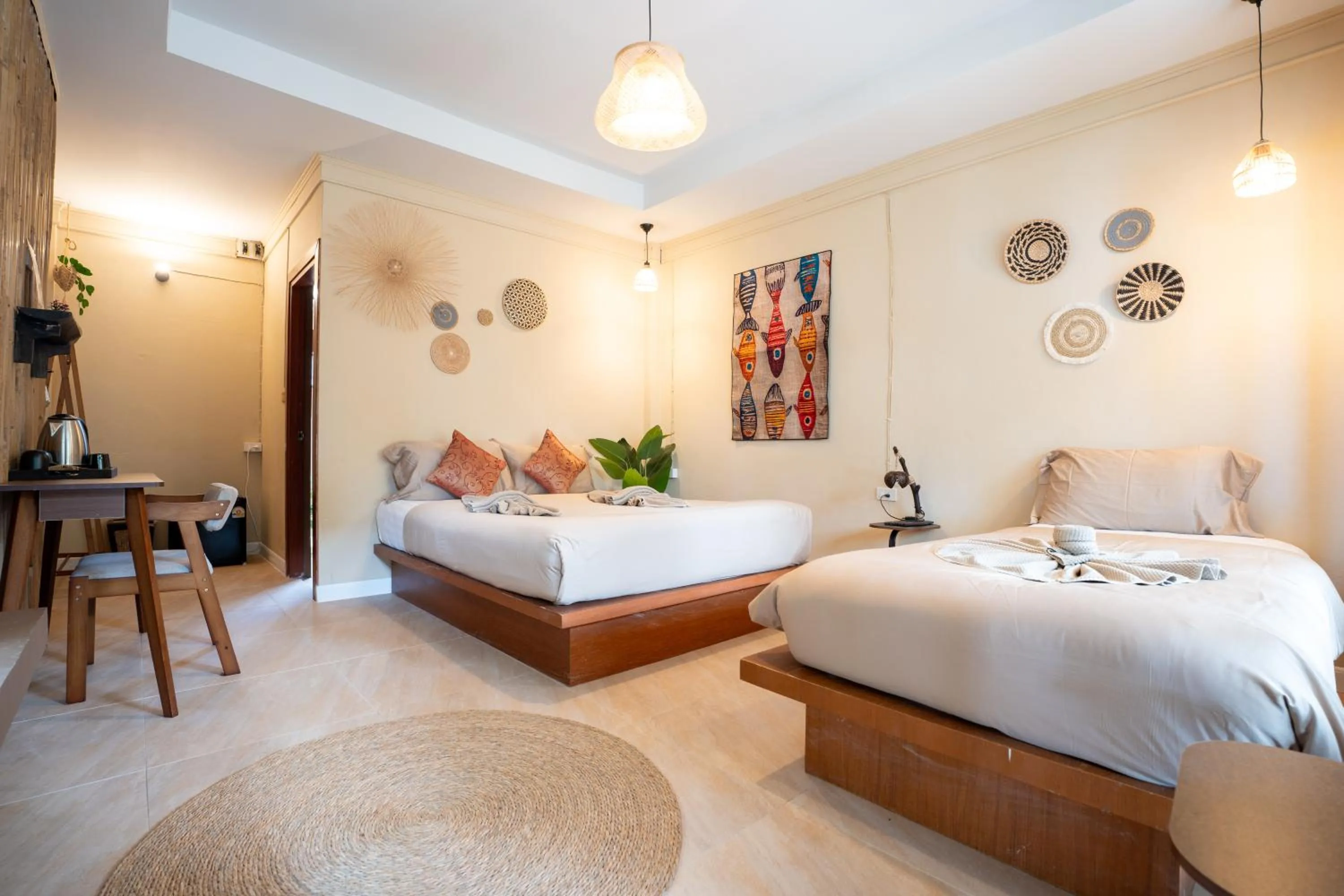 Bed in Lanta Riviera Beach Resort