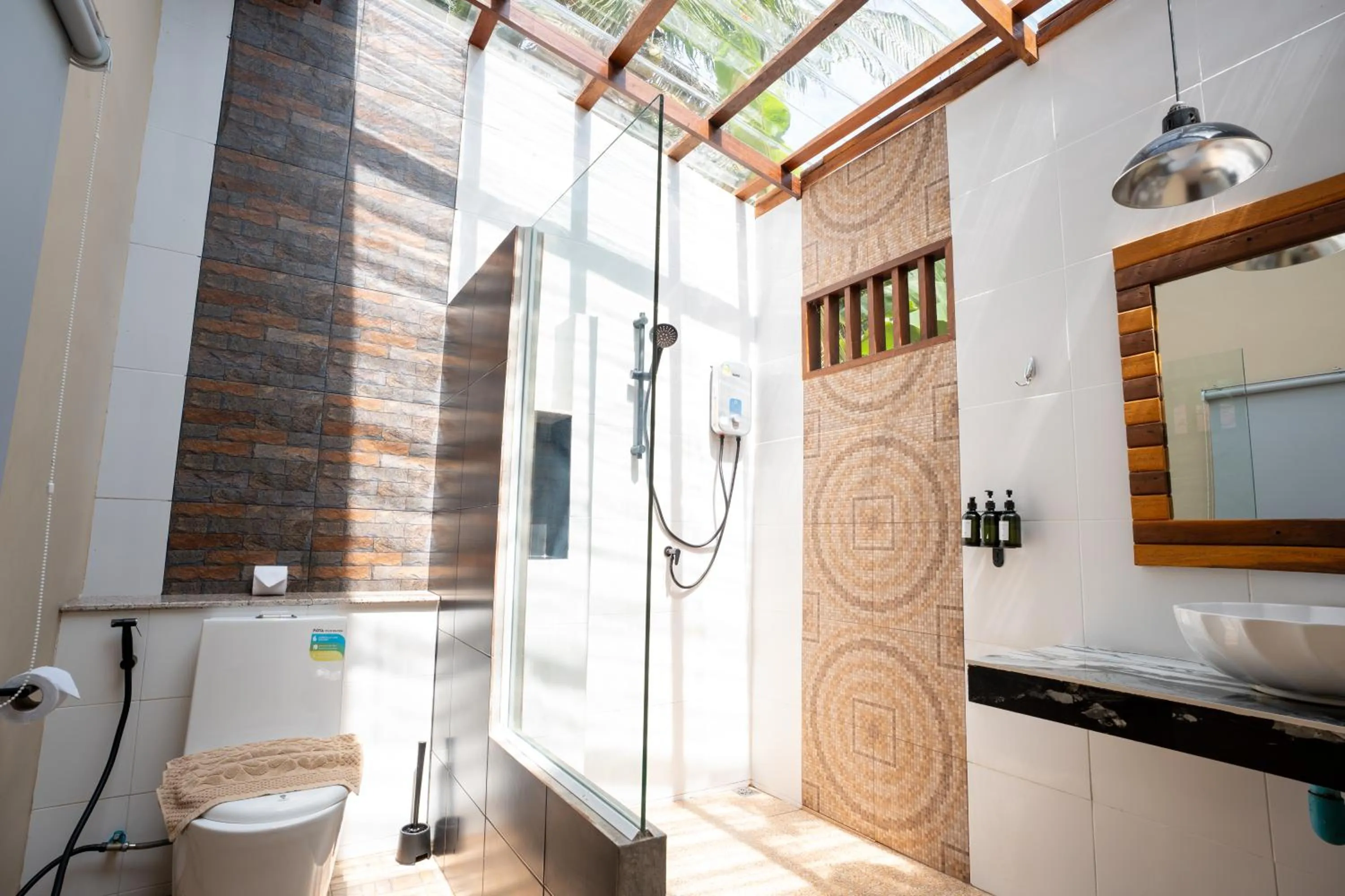 Shower in Lanta Riviera Beach Resort