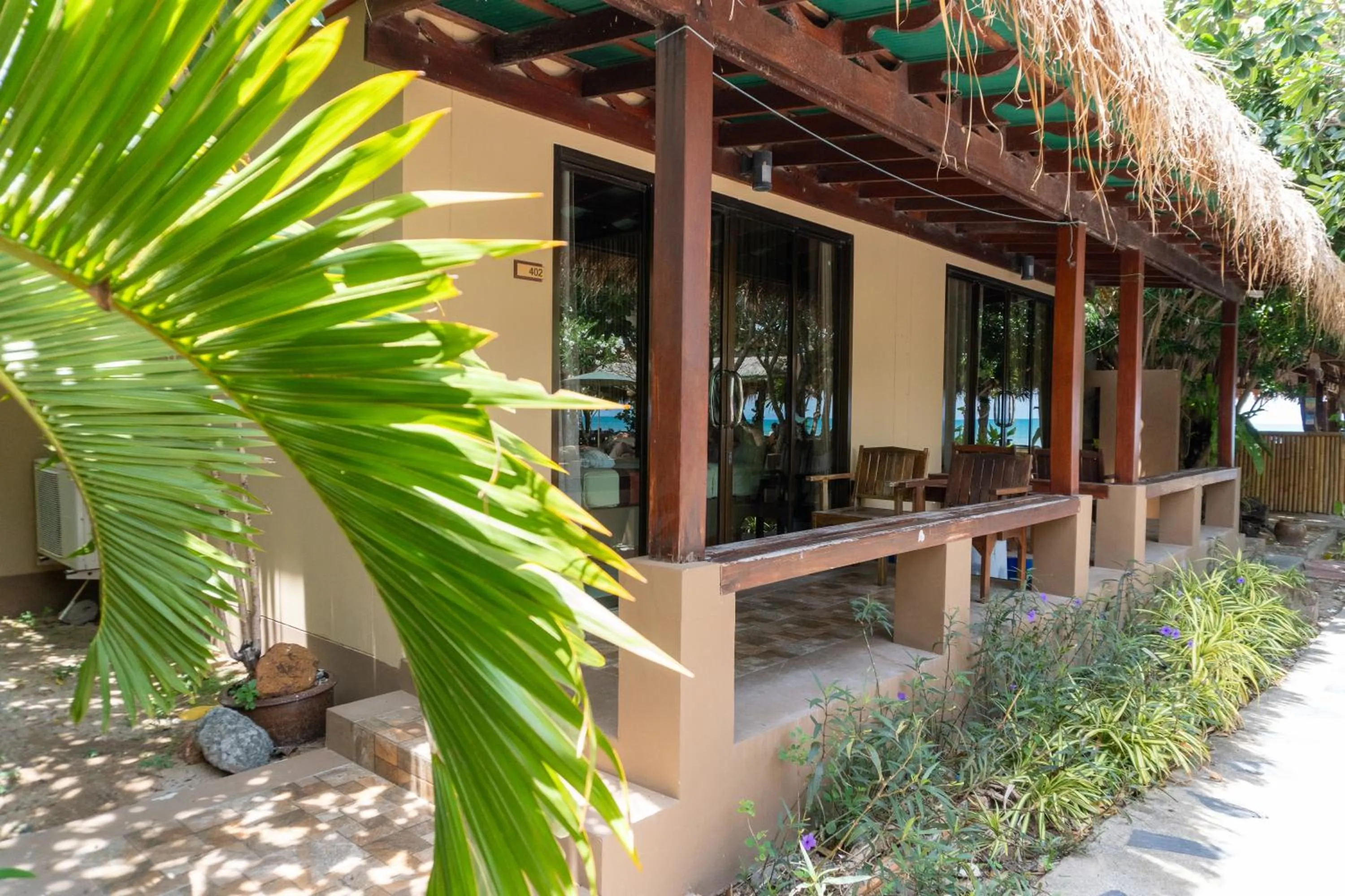 Garden view in Lanta Riviera Beach Resort