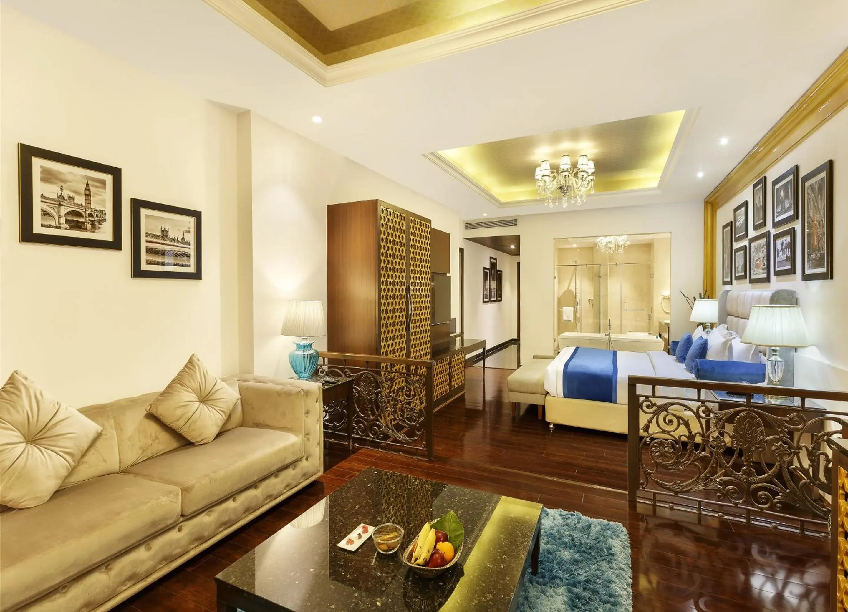 Bathroom in La Marvella, Bengaluru Bathroom in La Marvella, Bengaluru