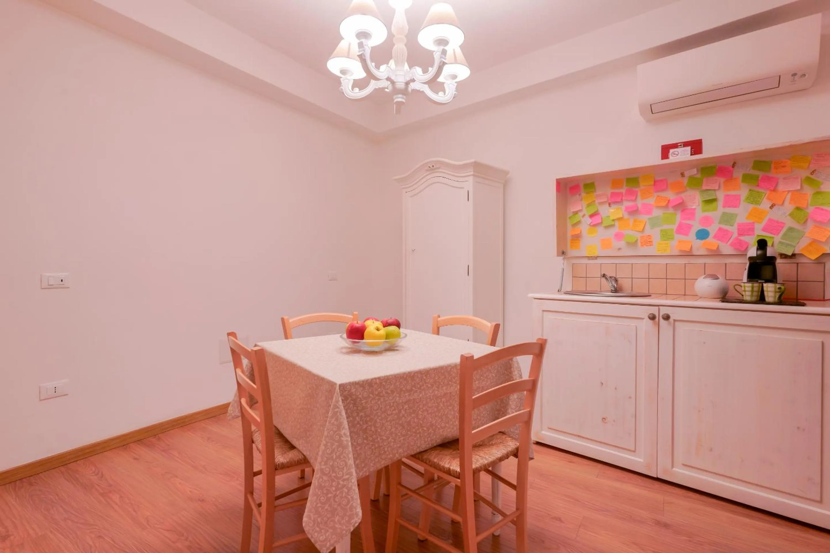 Breakfast in Baco B&B