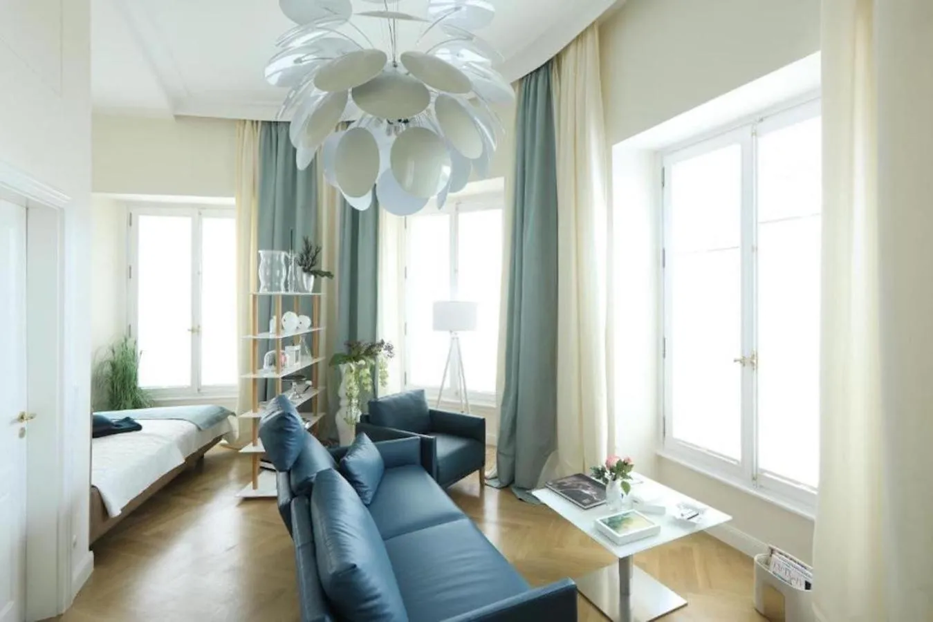 Living room, Bed in Osteiner Hof by The Apartment Suite