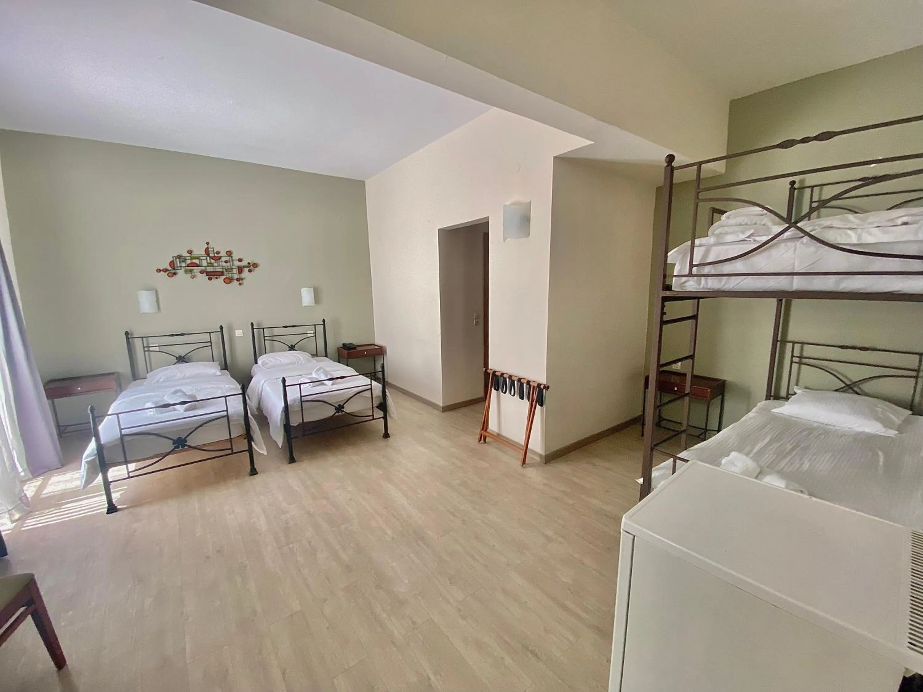 Bed in Nafplia Hotel