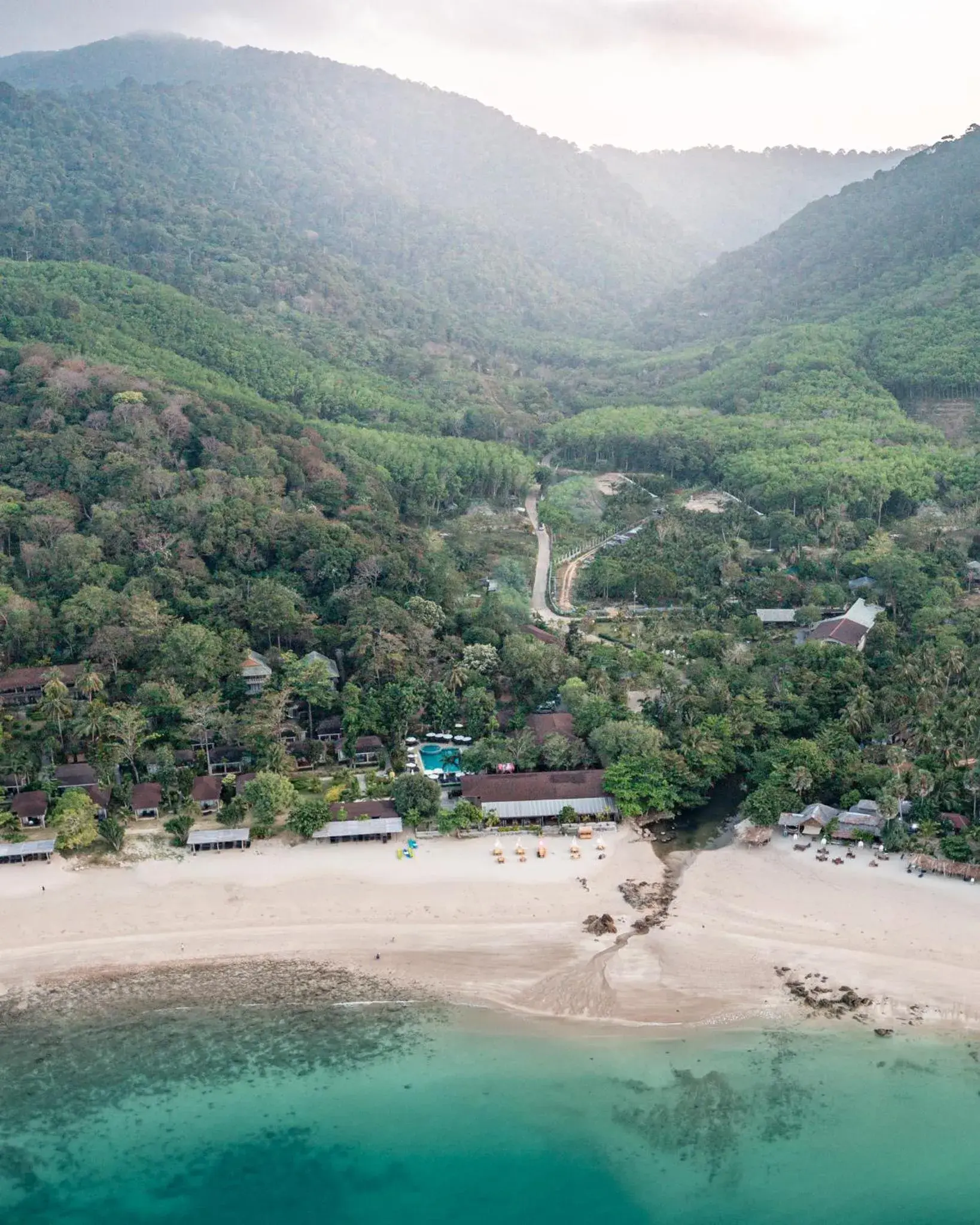Property building in Anda Lanta Resort Property building in Anda Lanta Resort