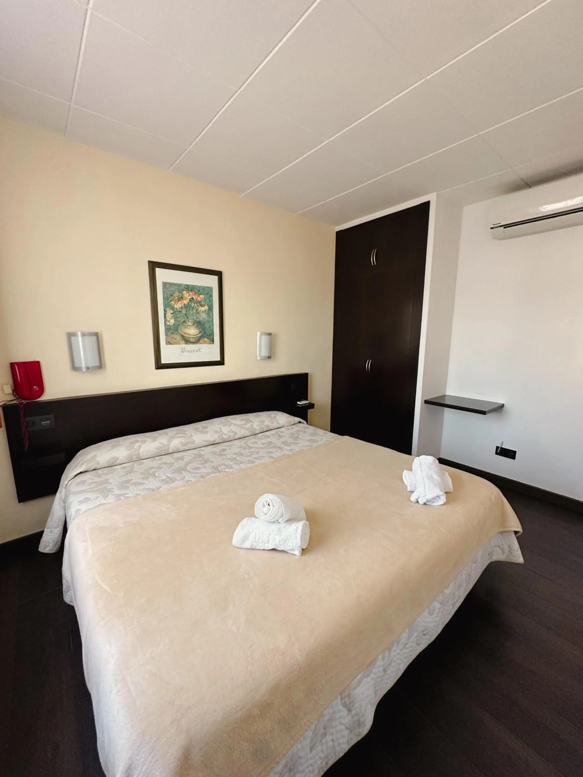 Bed in Hotel Alegret
