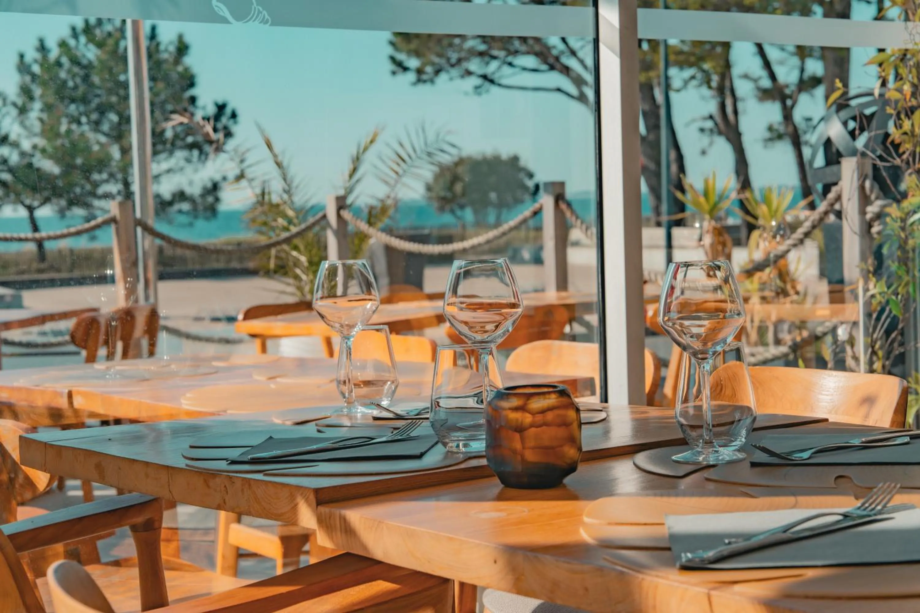 Restaurant/places to eat in Hôtel Édenia - Spa Estime&Sens