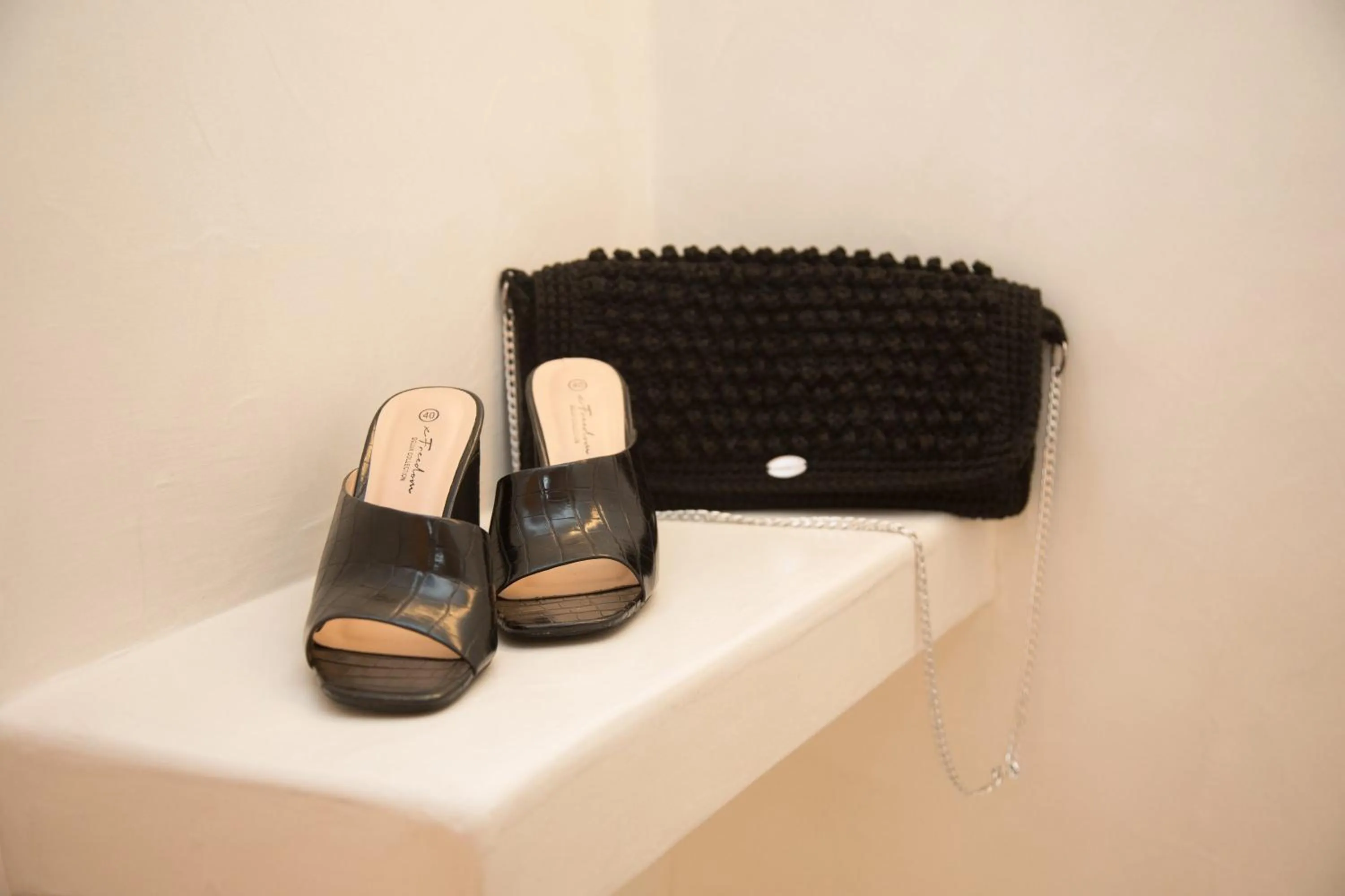 Markakis Studios Fira Town