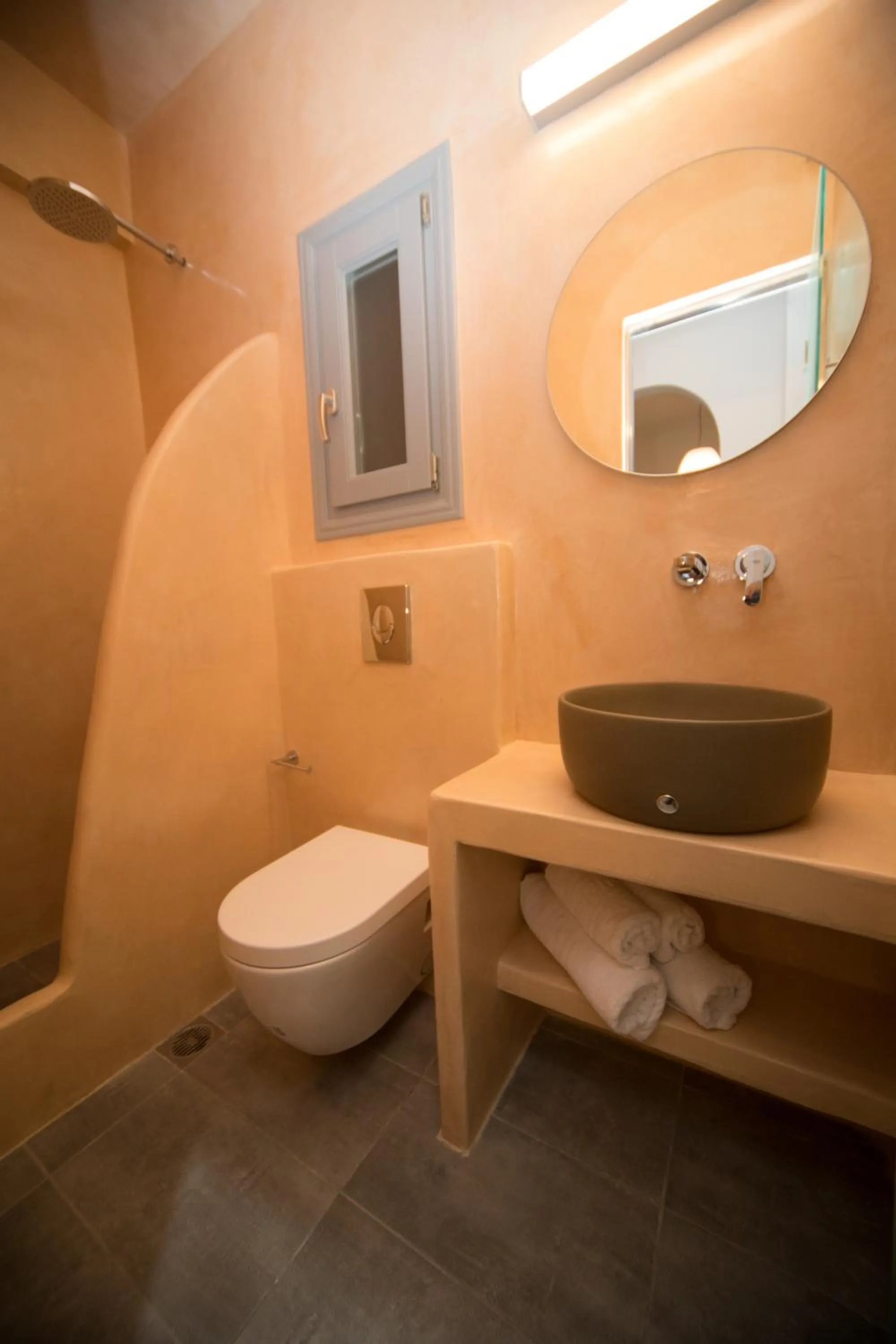 Markakis Studios Fira Town