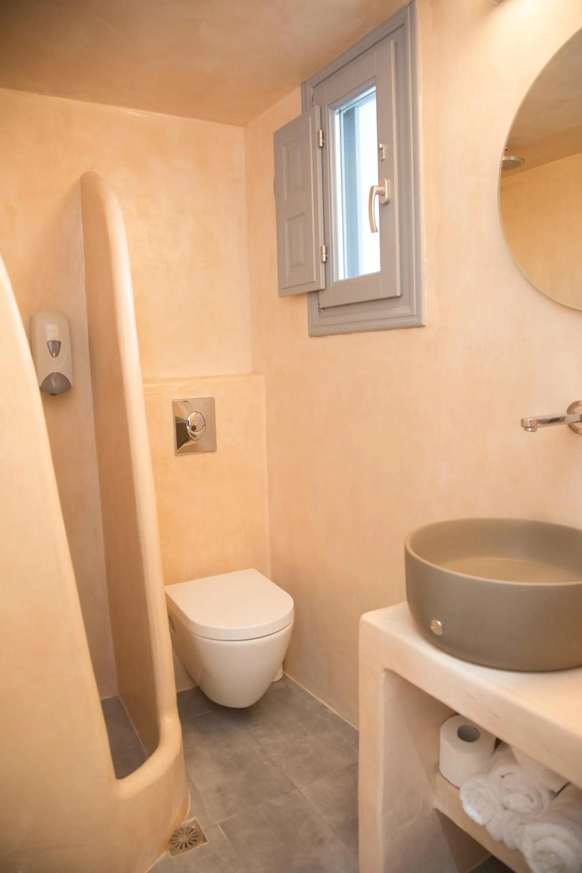 Markakis Studios Fira Town