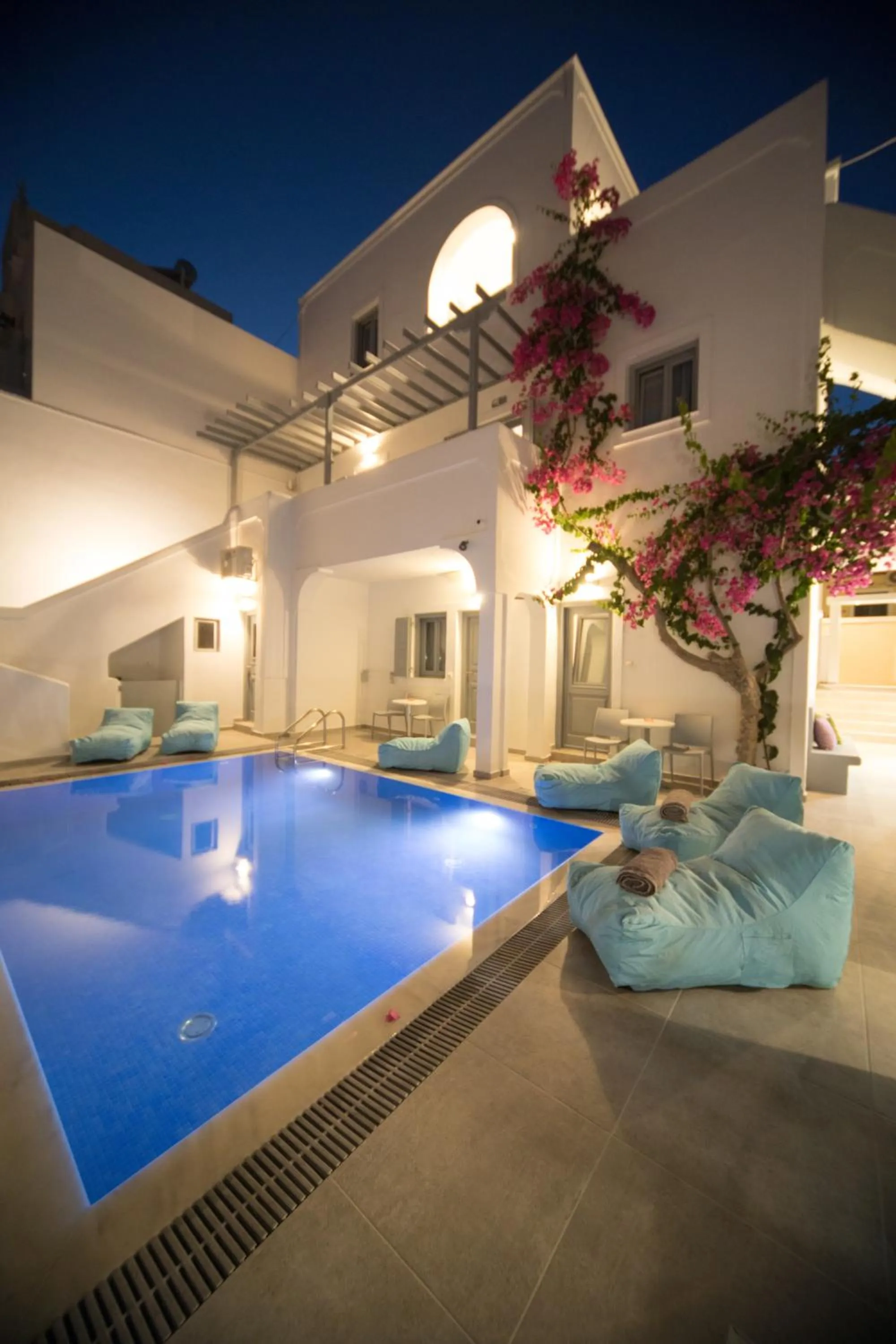 Markakis Studios Fira Town