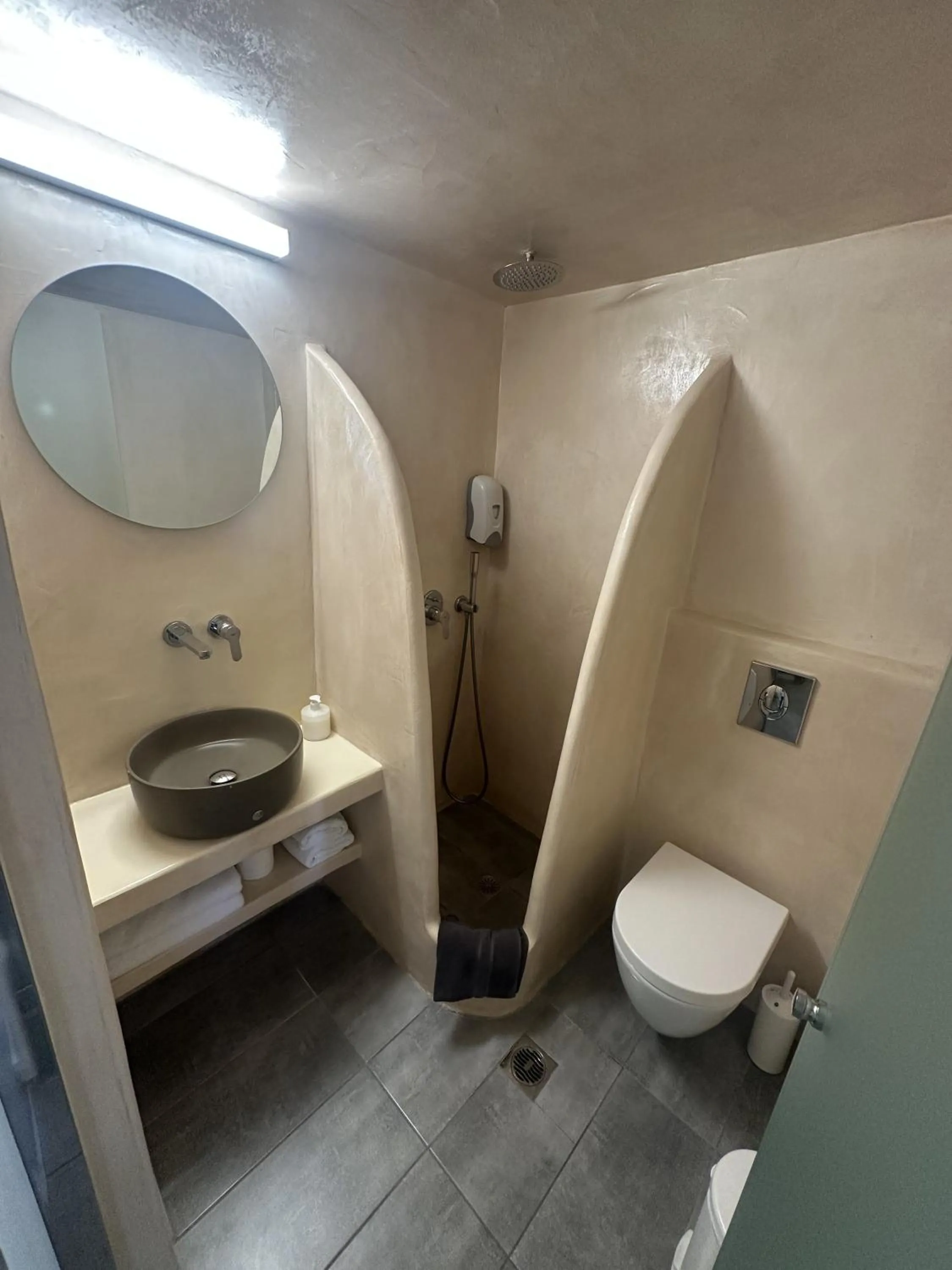 Markakis Studios Fira Town