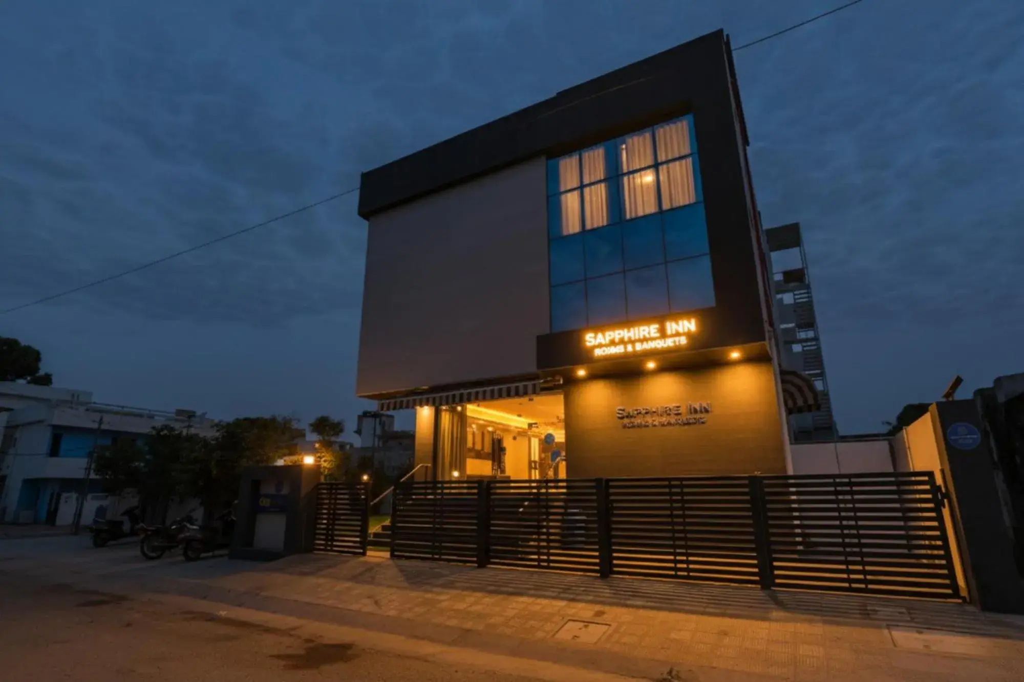 Property building in FabHotel Prime Sapphire Inn Property building in FabHotel Prime Sapphire Inn