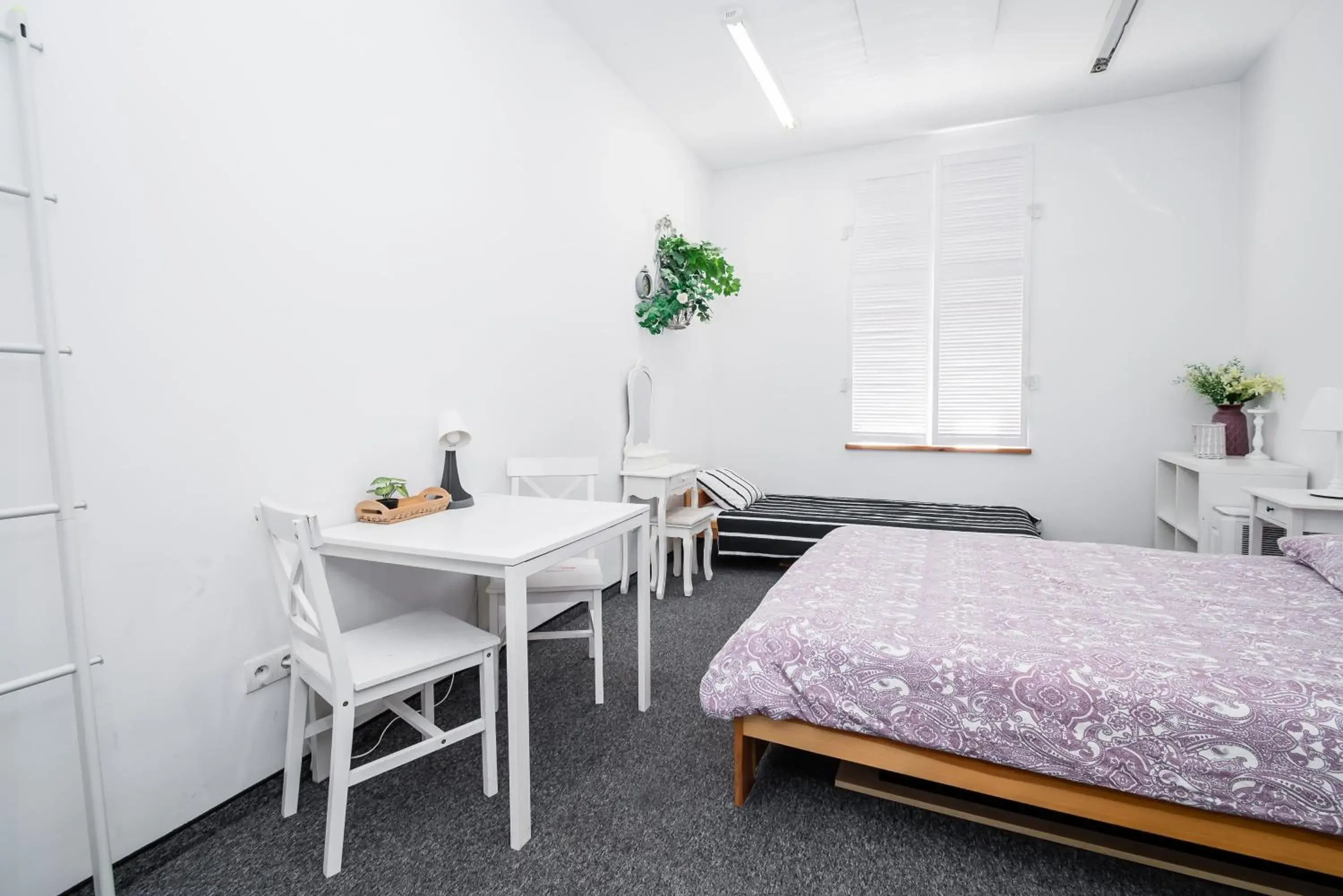 Classic Triple Room - single occupancy in Master Corner Apartment Classic Triple Room - single occupancy in Master Corner Apartment