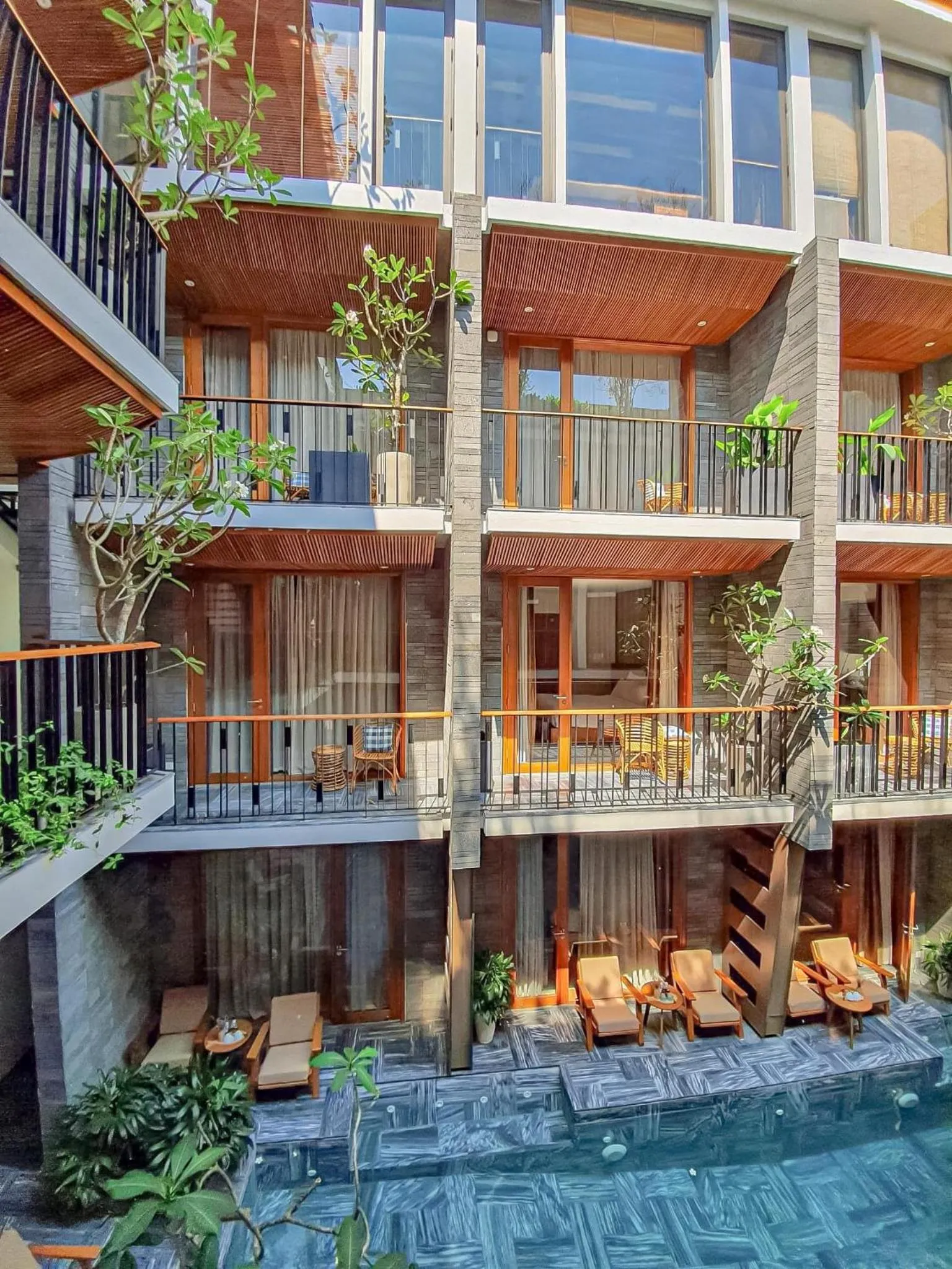 Property building in Mai's Boutique