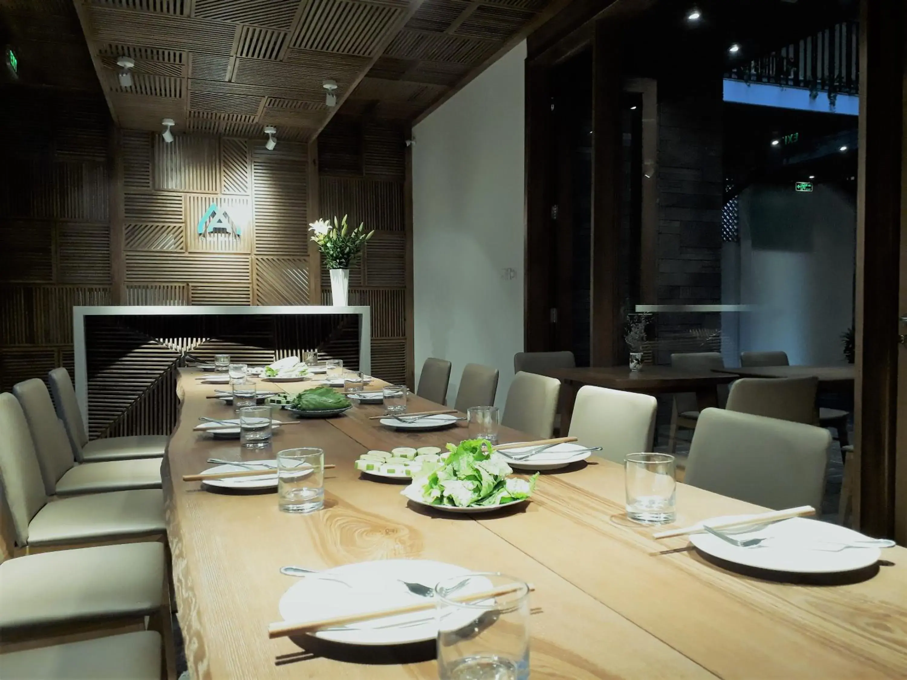 Restaurant/places to eat in Mai's Boutique Restaurant/places to eat in Mai's Boutique