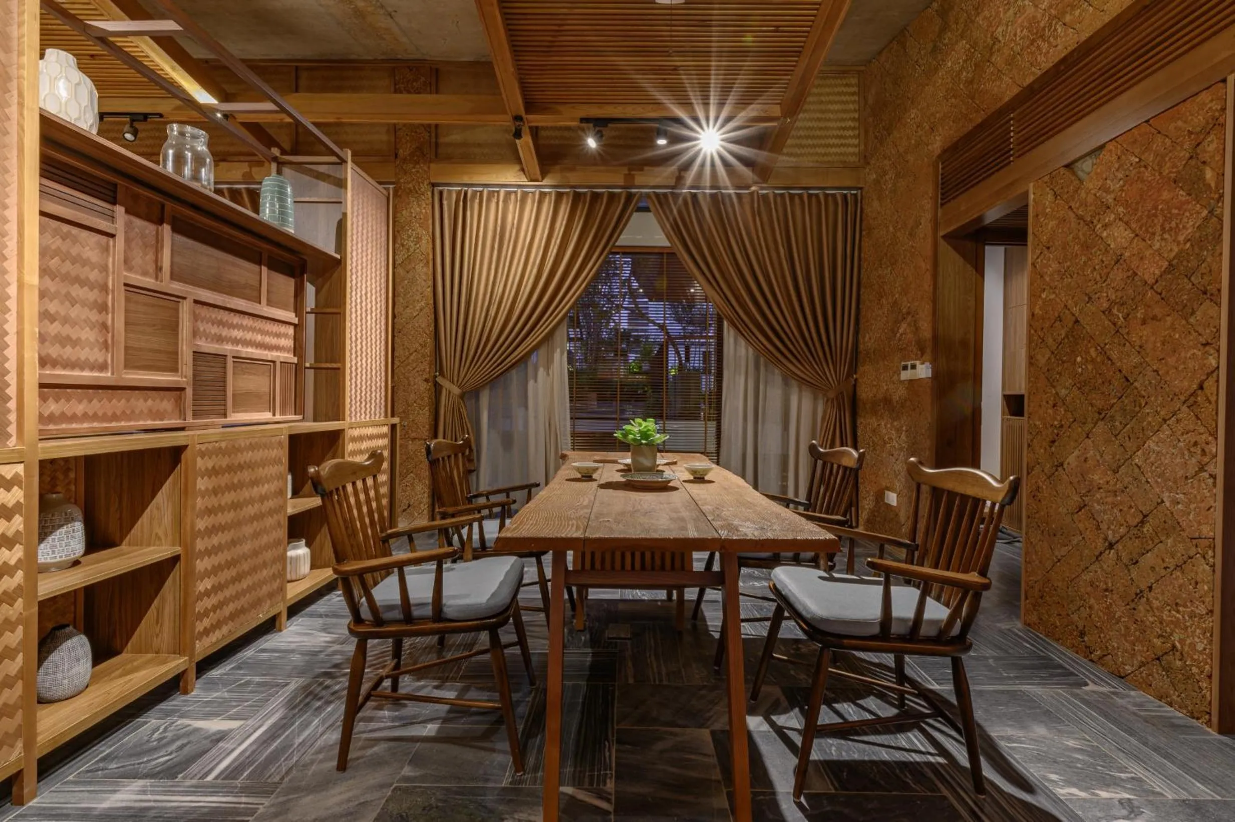 Living room in Mai's Boutique