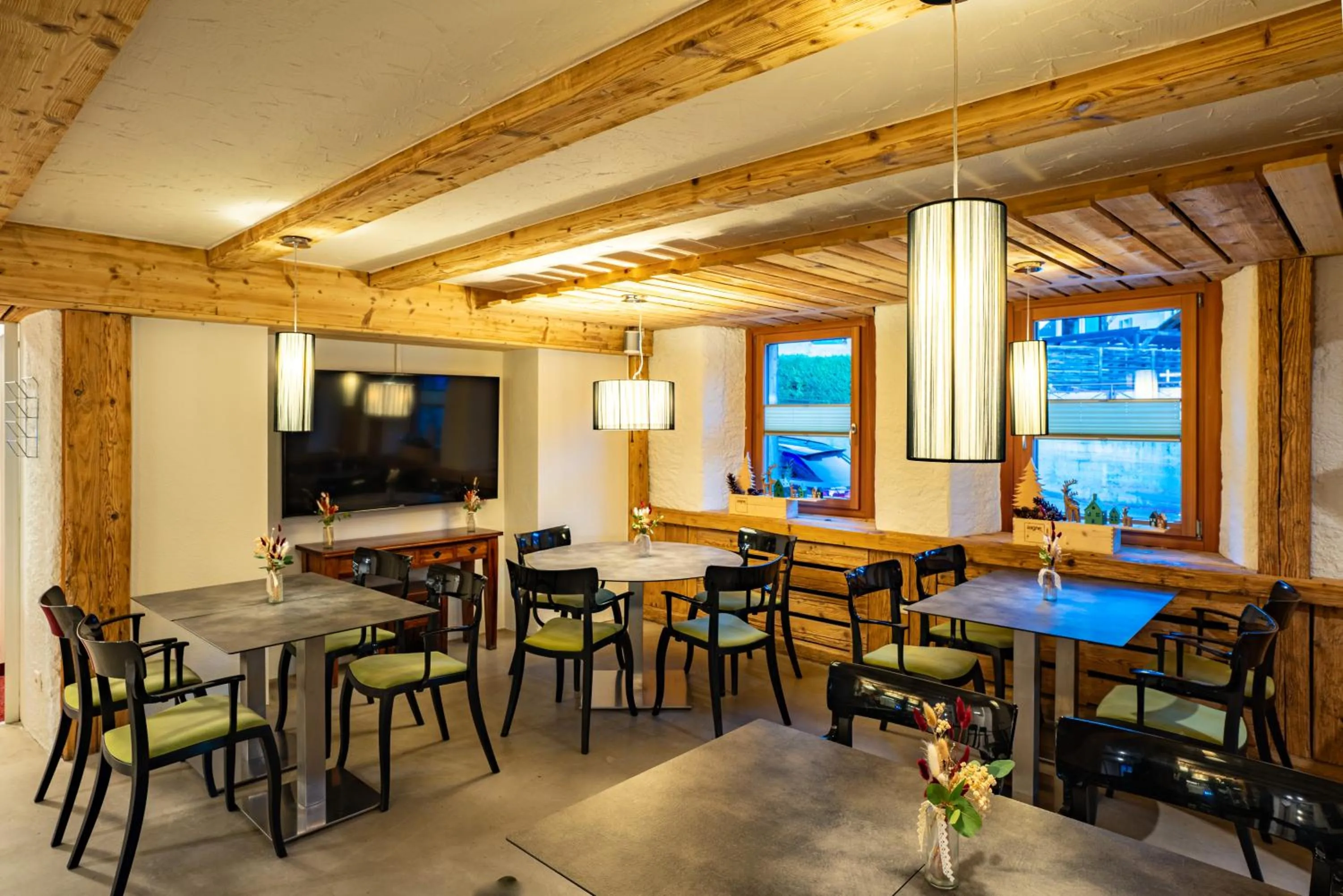 Restaurant/places to eat in Hotel Restaurant Simplon