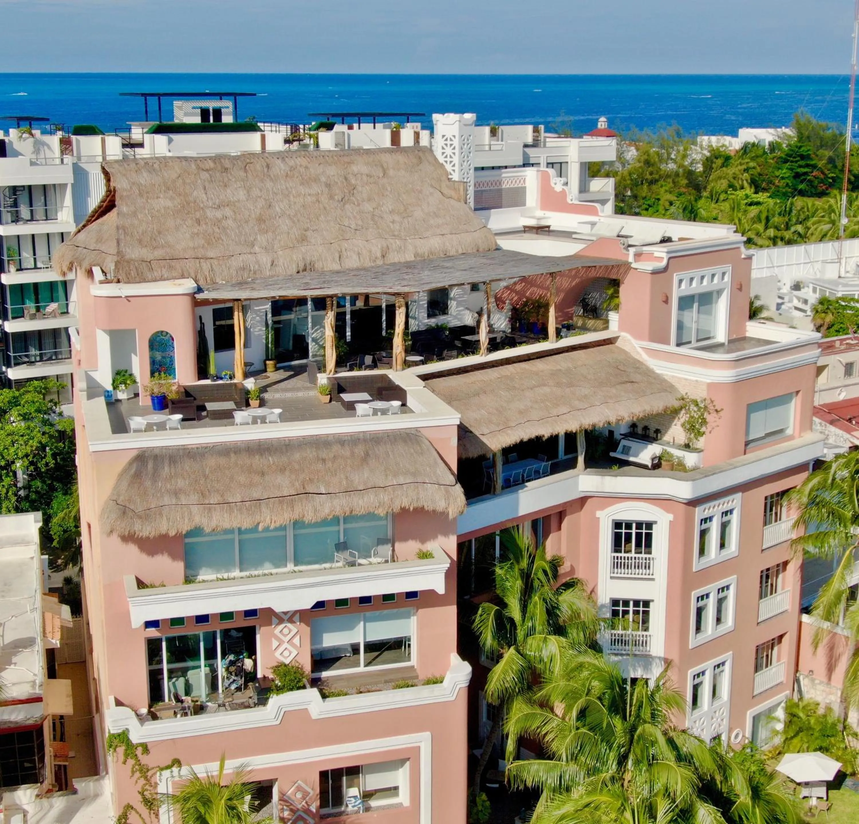 Property building in Casa Tortugas Boutique Hotel - A Hidden Gem in Cancun