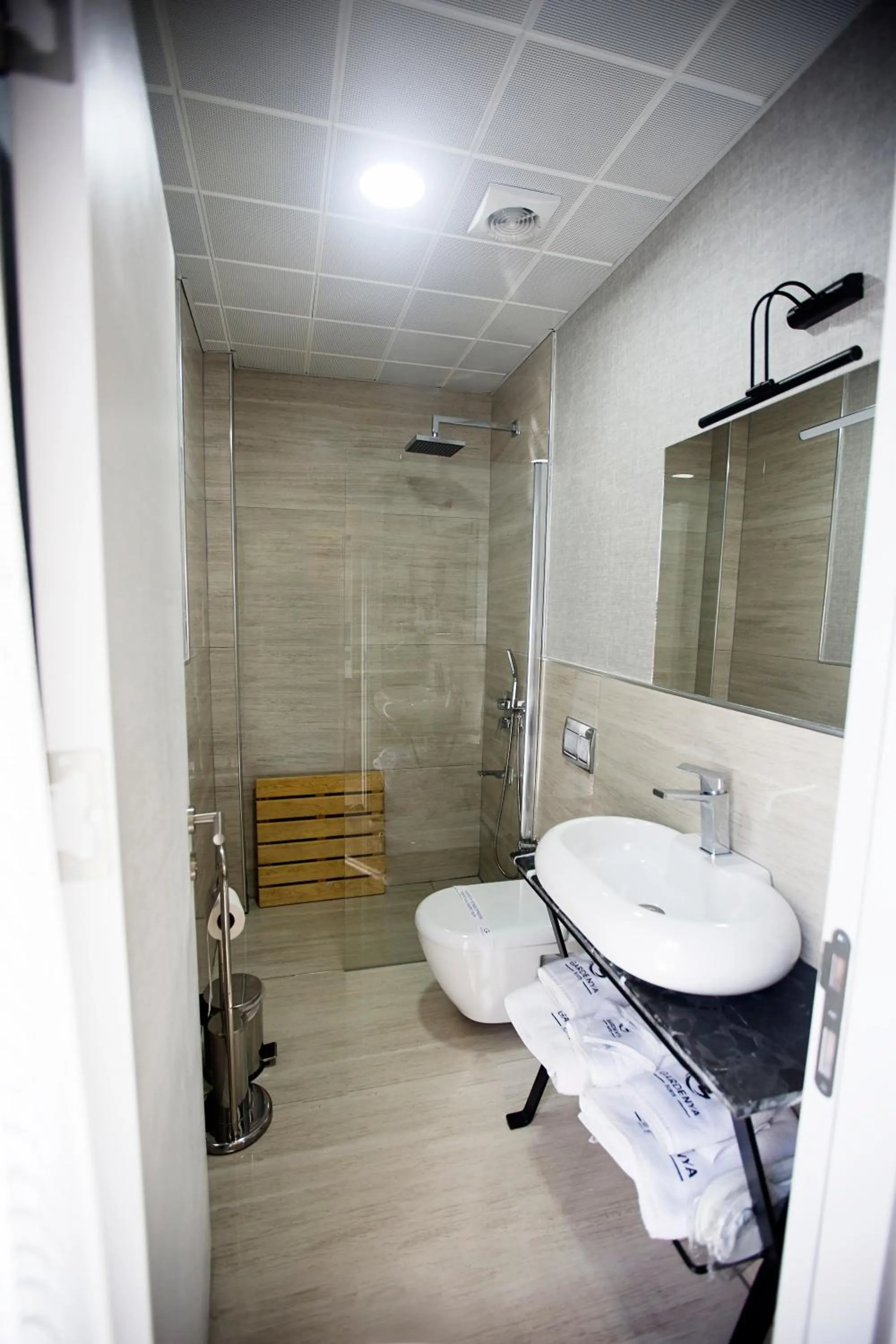 Gardenya Suite Hotel