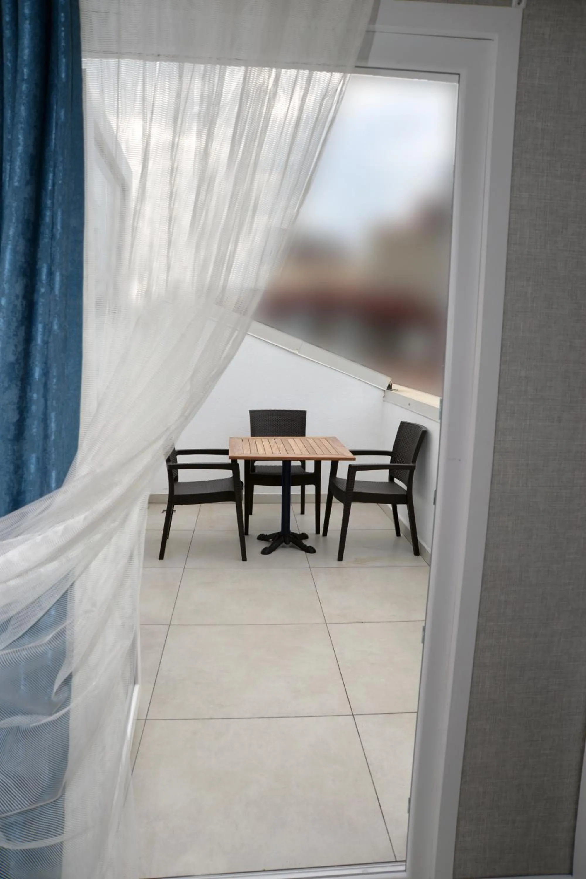 Patio in Gardenya Suite Hotel