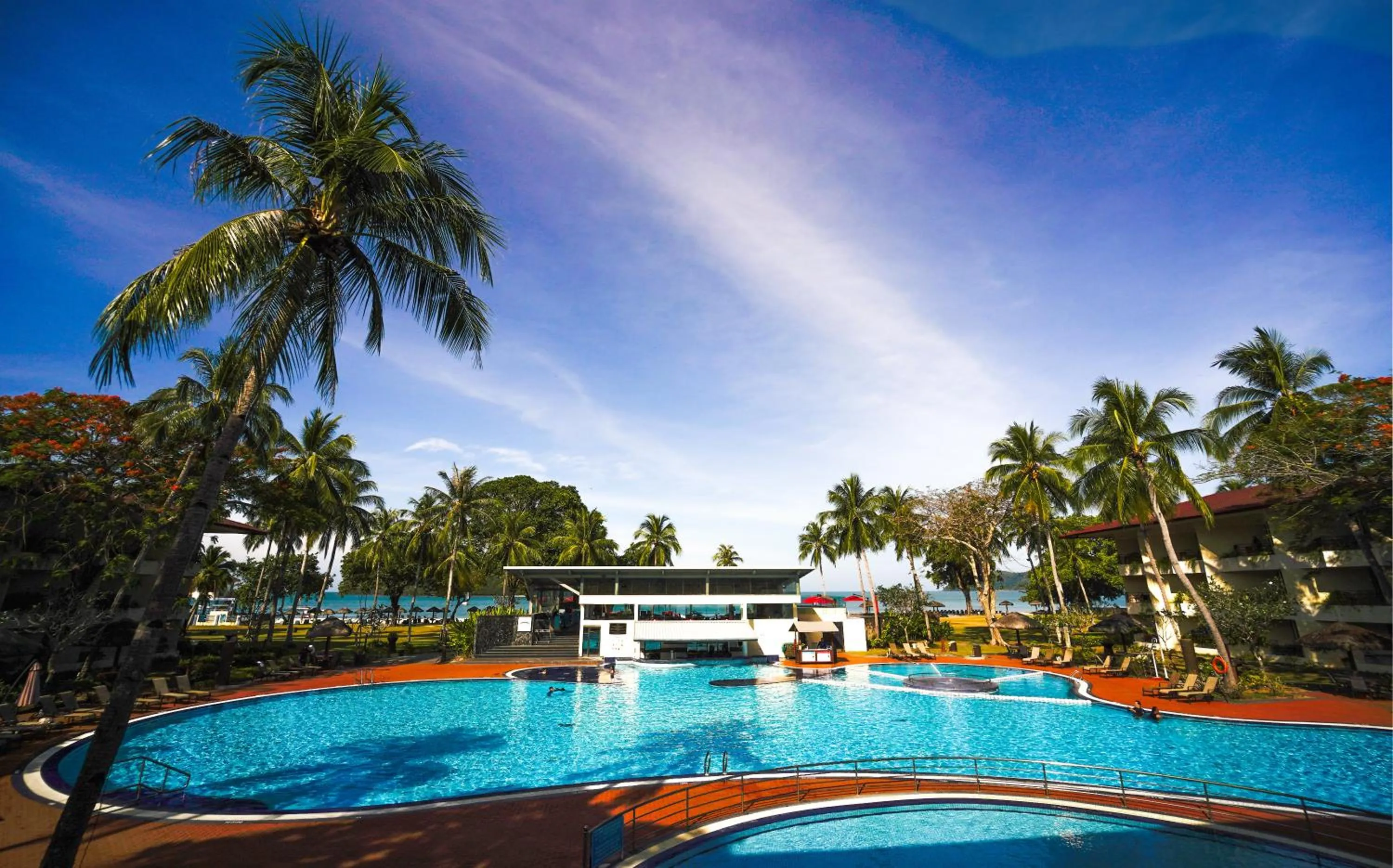 Property building in Holiday Villa Resort & Beachclub Langkawi