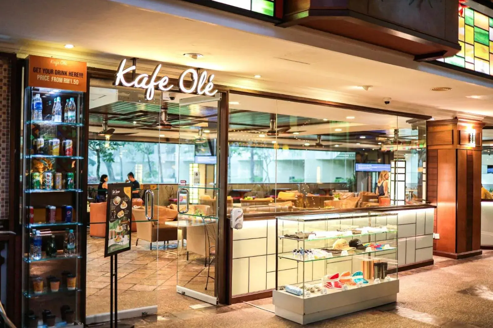 Restaurant/places to eat in Holiday Villa Resort & Beachclub Langkawi Restaurant/places to eat in Holiday Villa Resort & Beachclub Langkawi