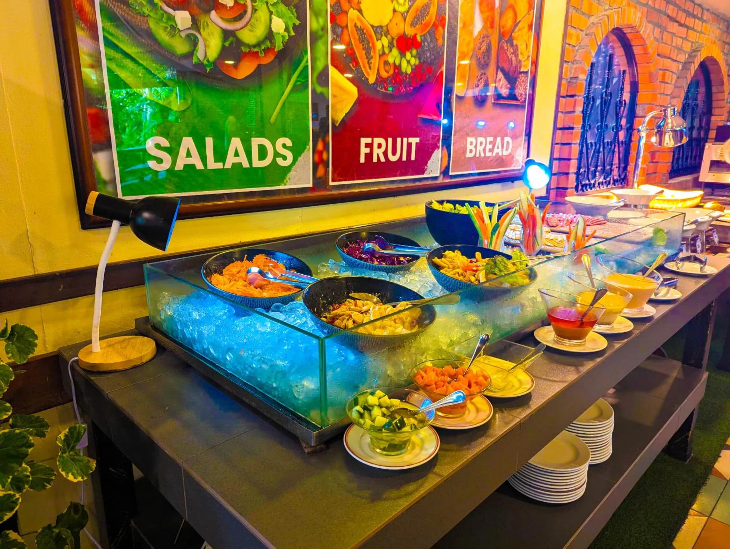 Restaurant/places to eat in Holiday Villa Resort & Beachclub Langkawi