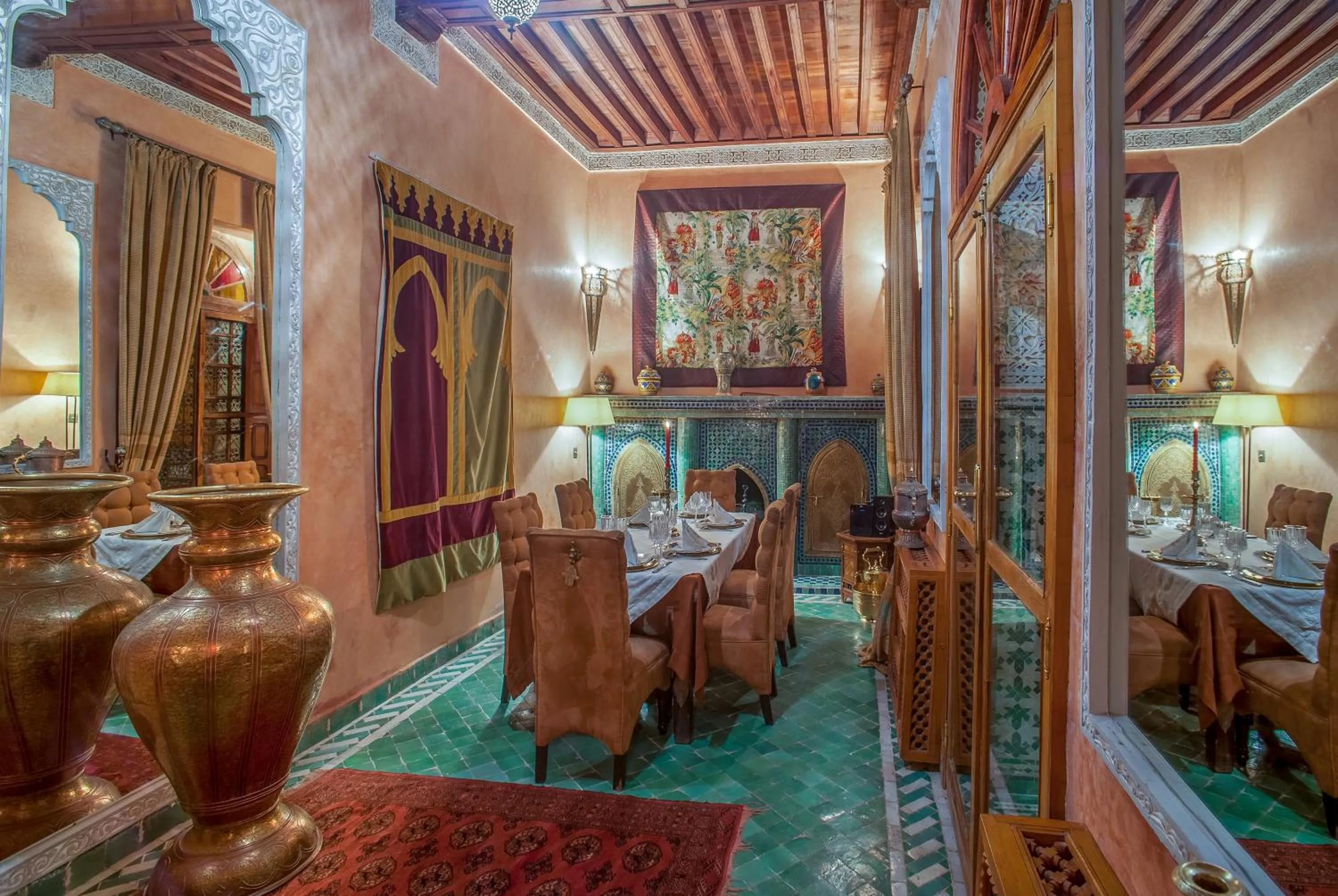 Restaurant/places to eat in Riad & Spa Laurence Olivier