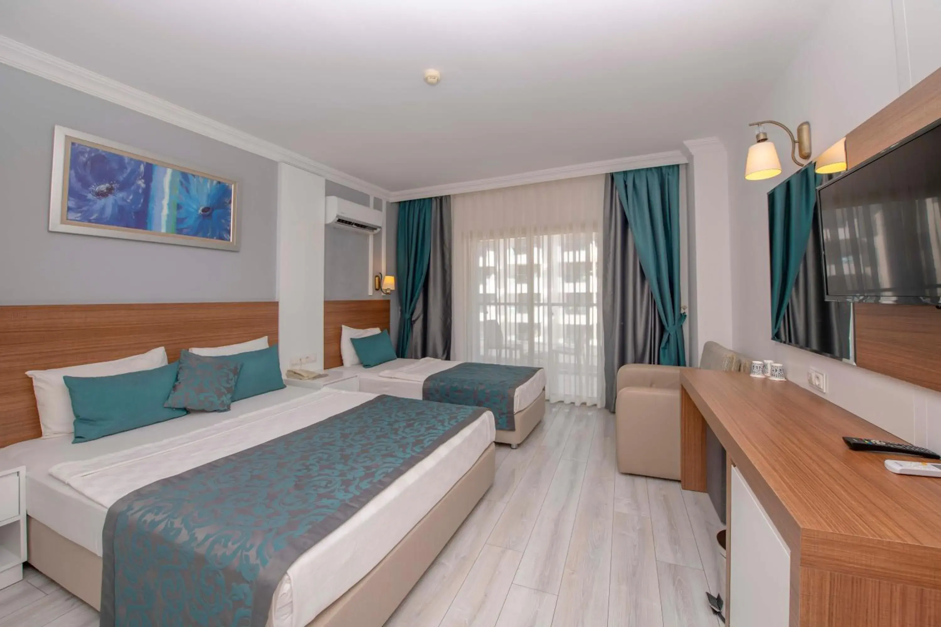 Bed in Armas Beach Hotel