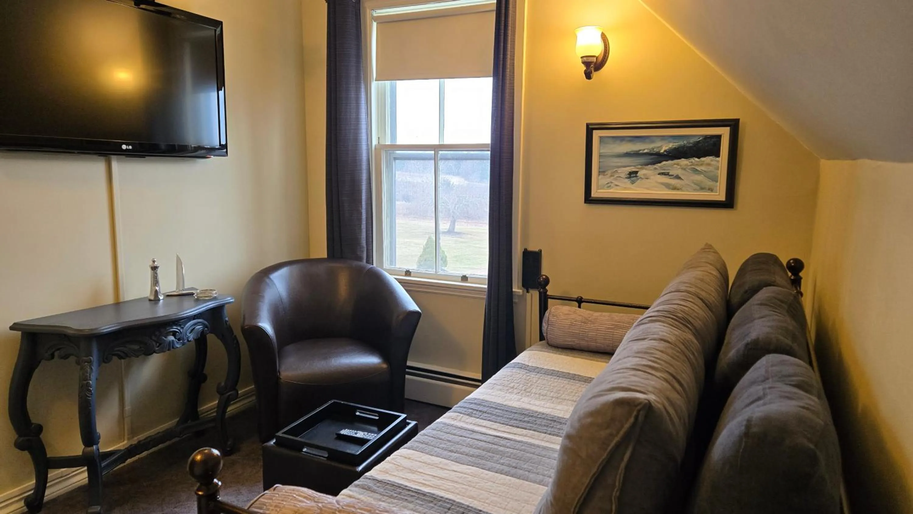 Seating area in Amherst Shore Country Inn