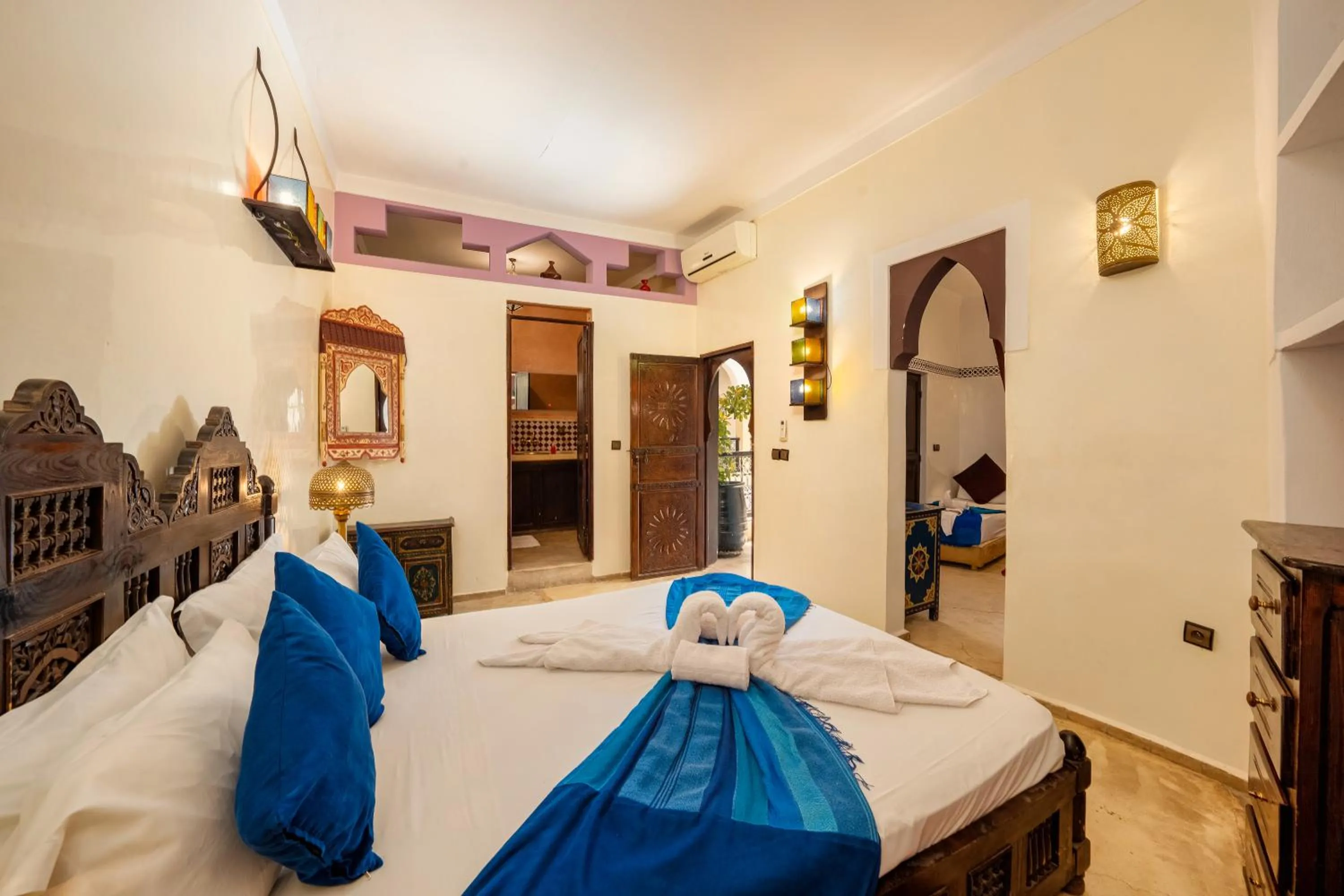 Photo of the whole room, Bed in Riad Sidi Mimoune & Spa