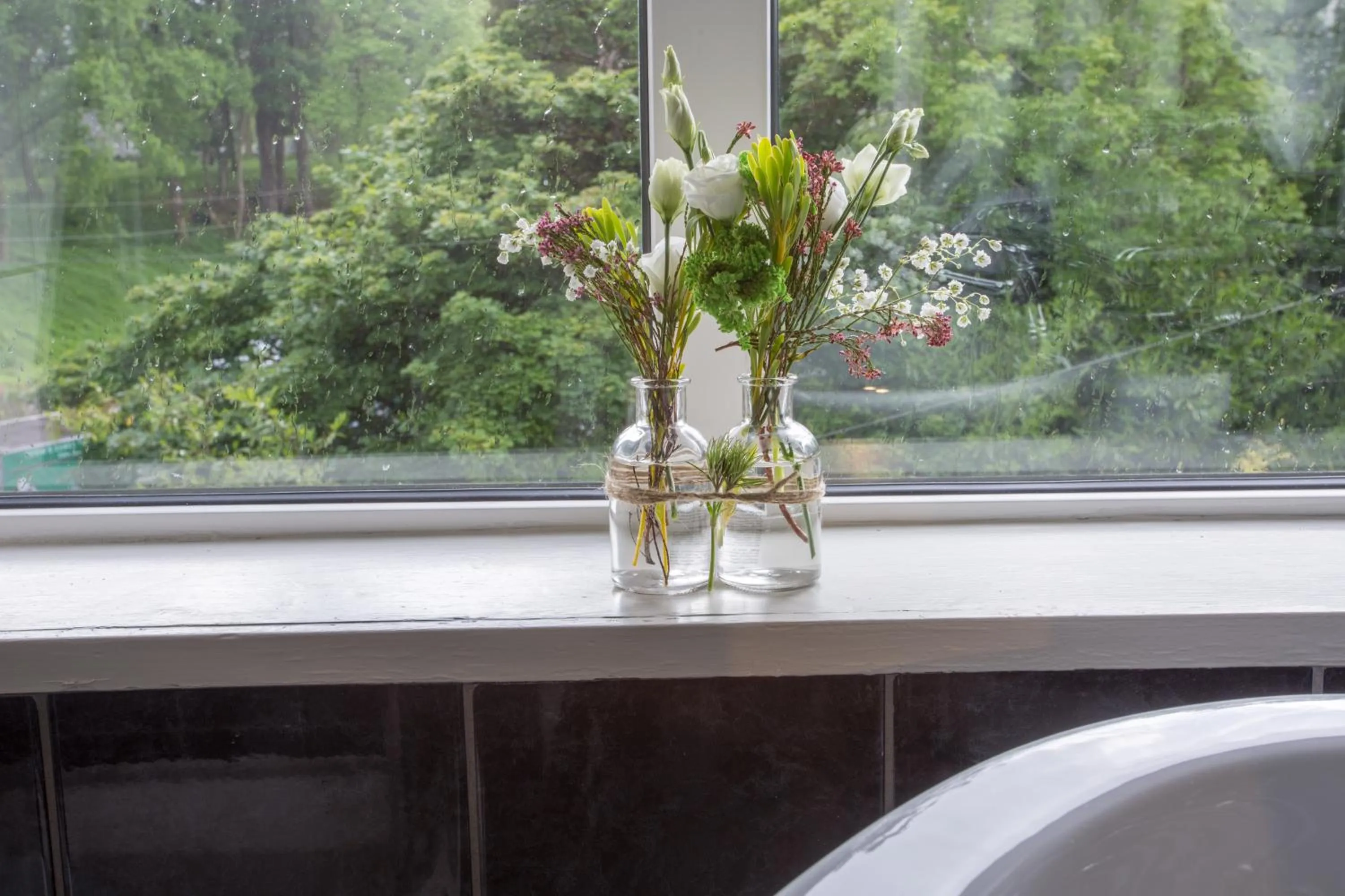 Bathroom in The Glendalough Hotel