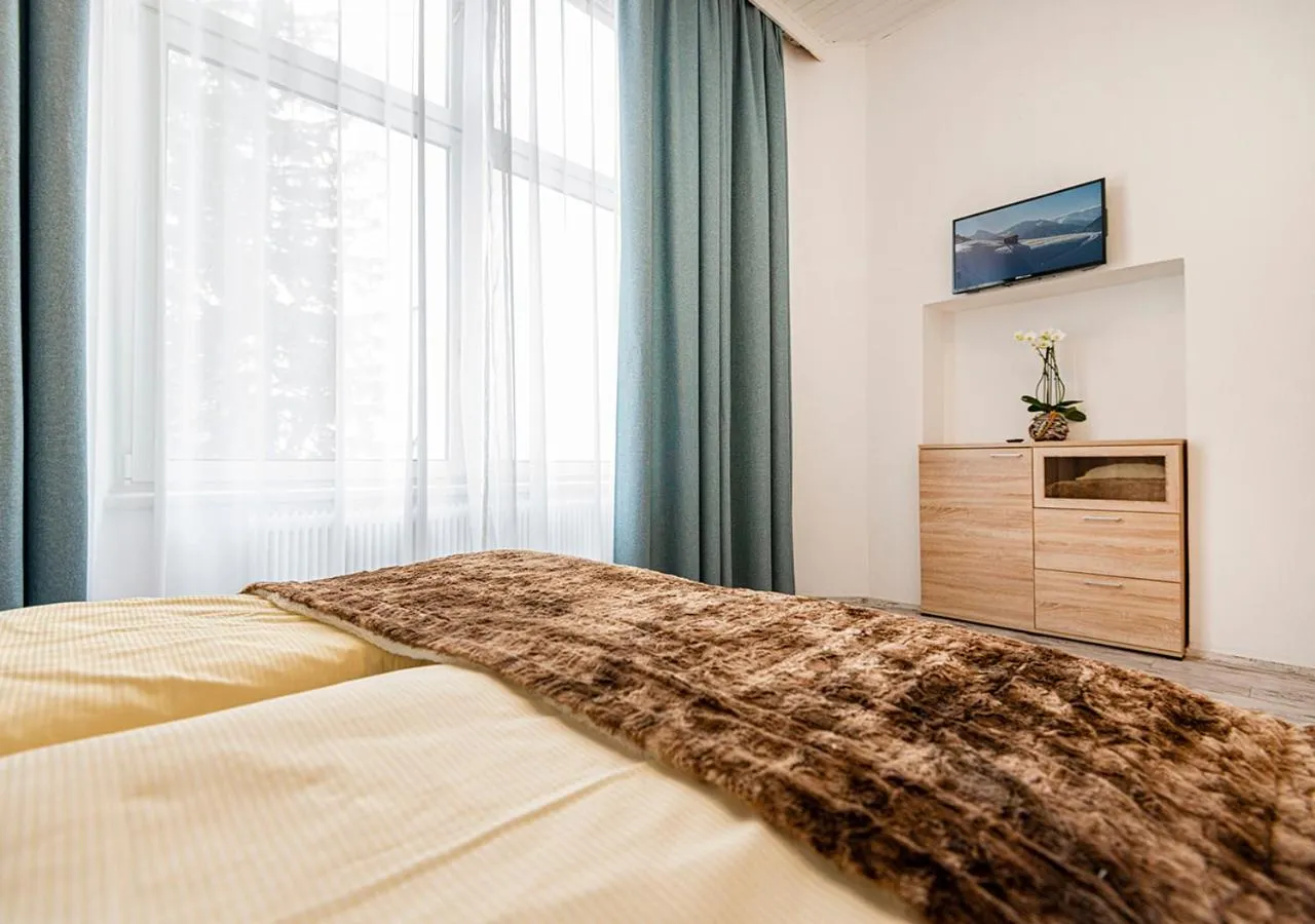 Bed in Hotel Bristol