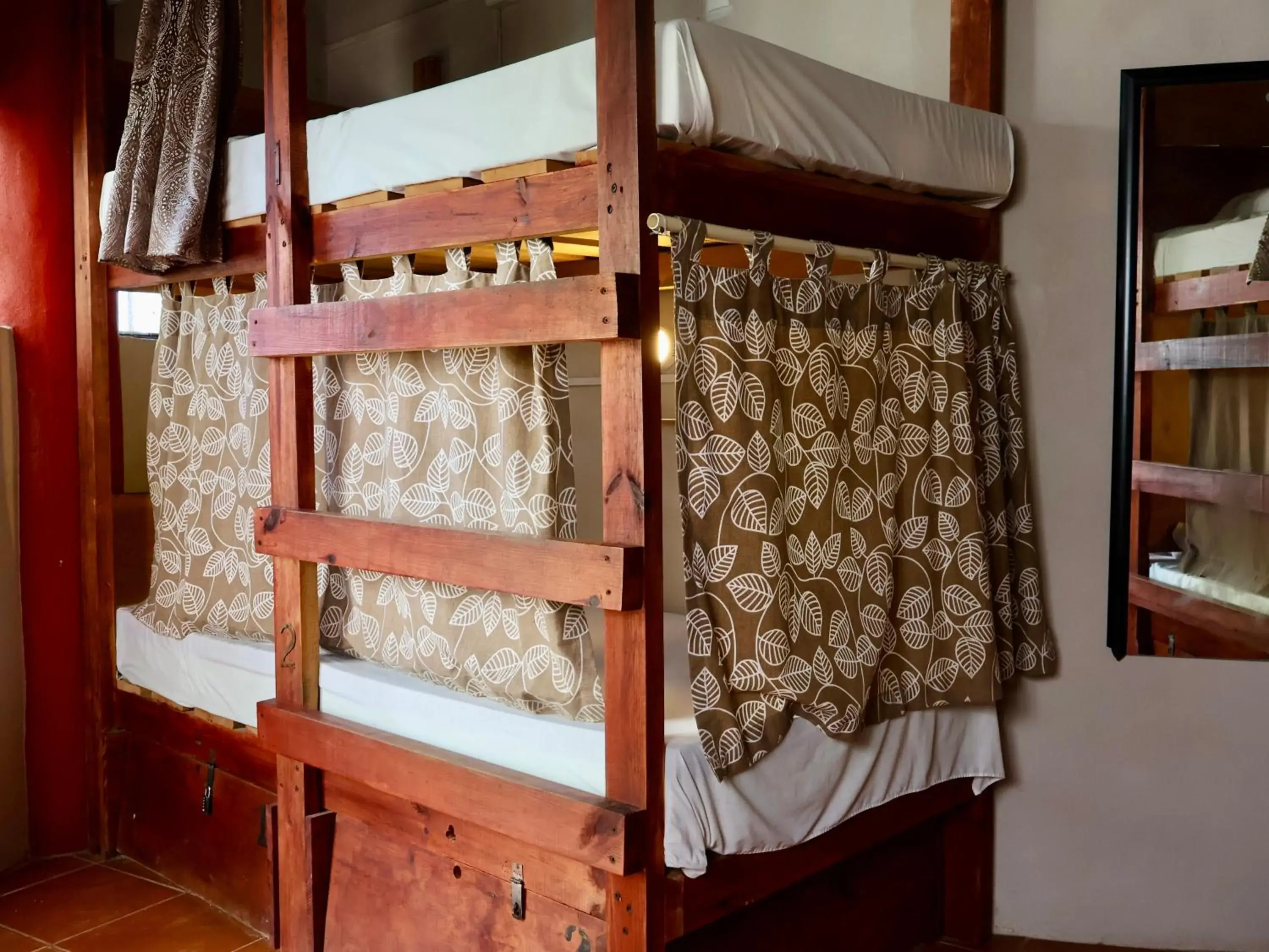 Bed in 6-Bed Mixed Dormitory Room in La Redonda Surf Hostel Sayulita Bed in 6-Bed Mixed Dormitory Room in La Redonda Surf Hostel Sayulita