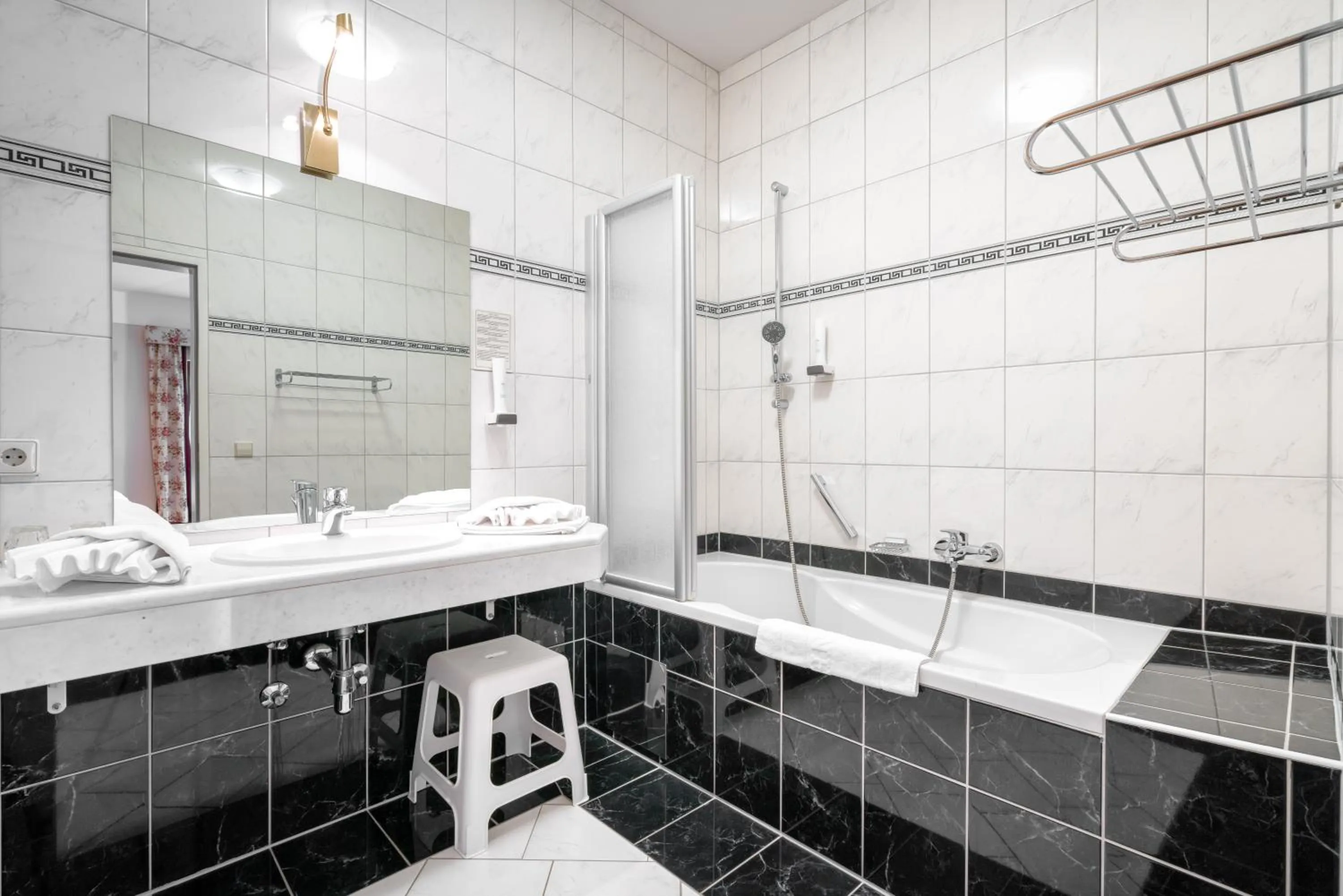 Shower in Hotel Erlenhof