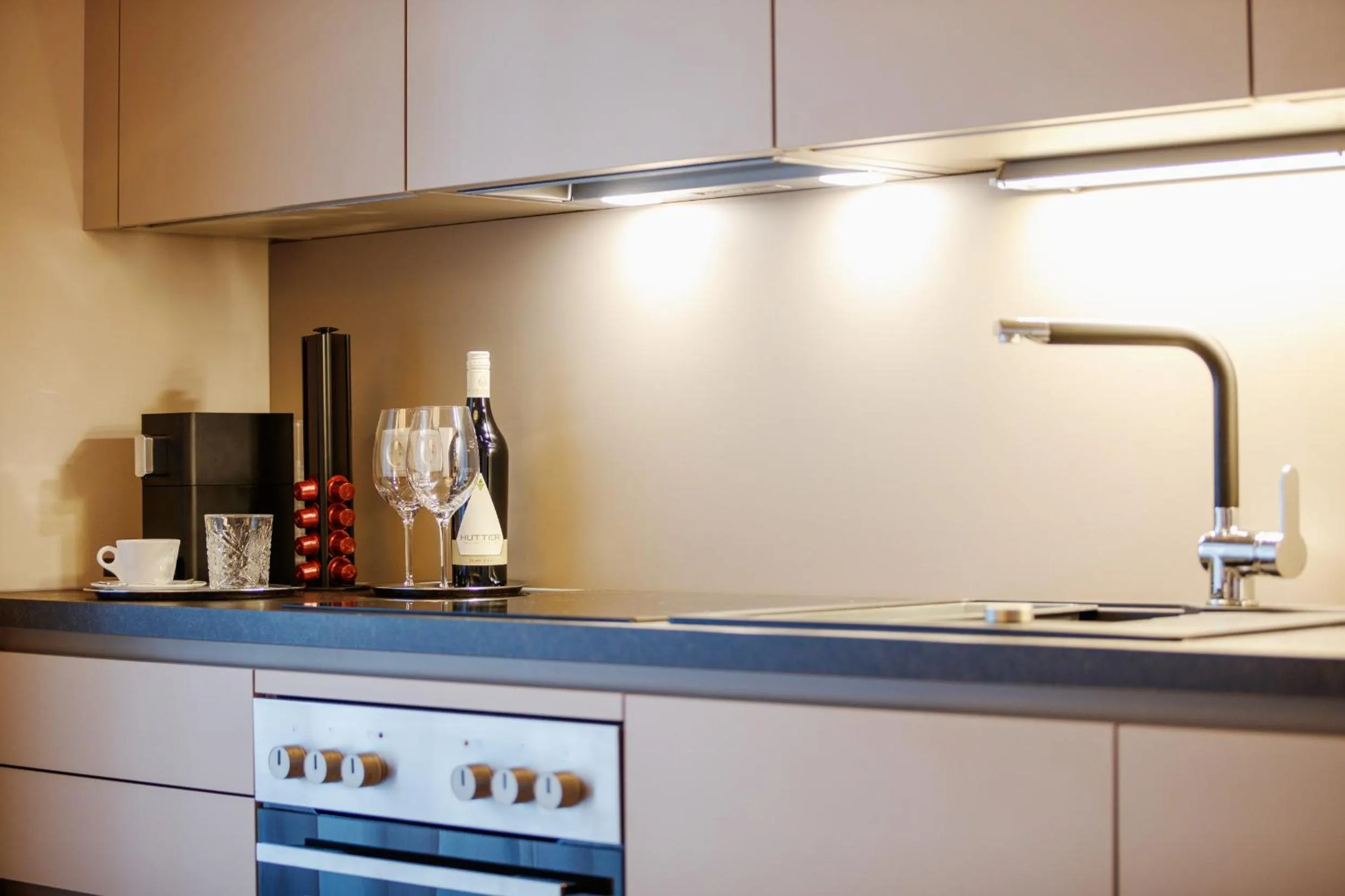 Coffee/tea facilities in Pfeiler's Bürgerstüberl - Hotel