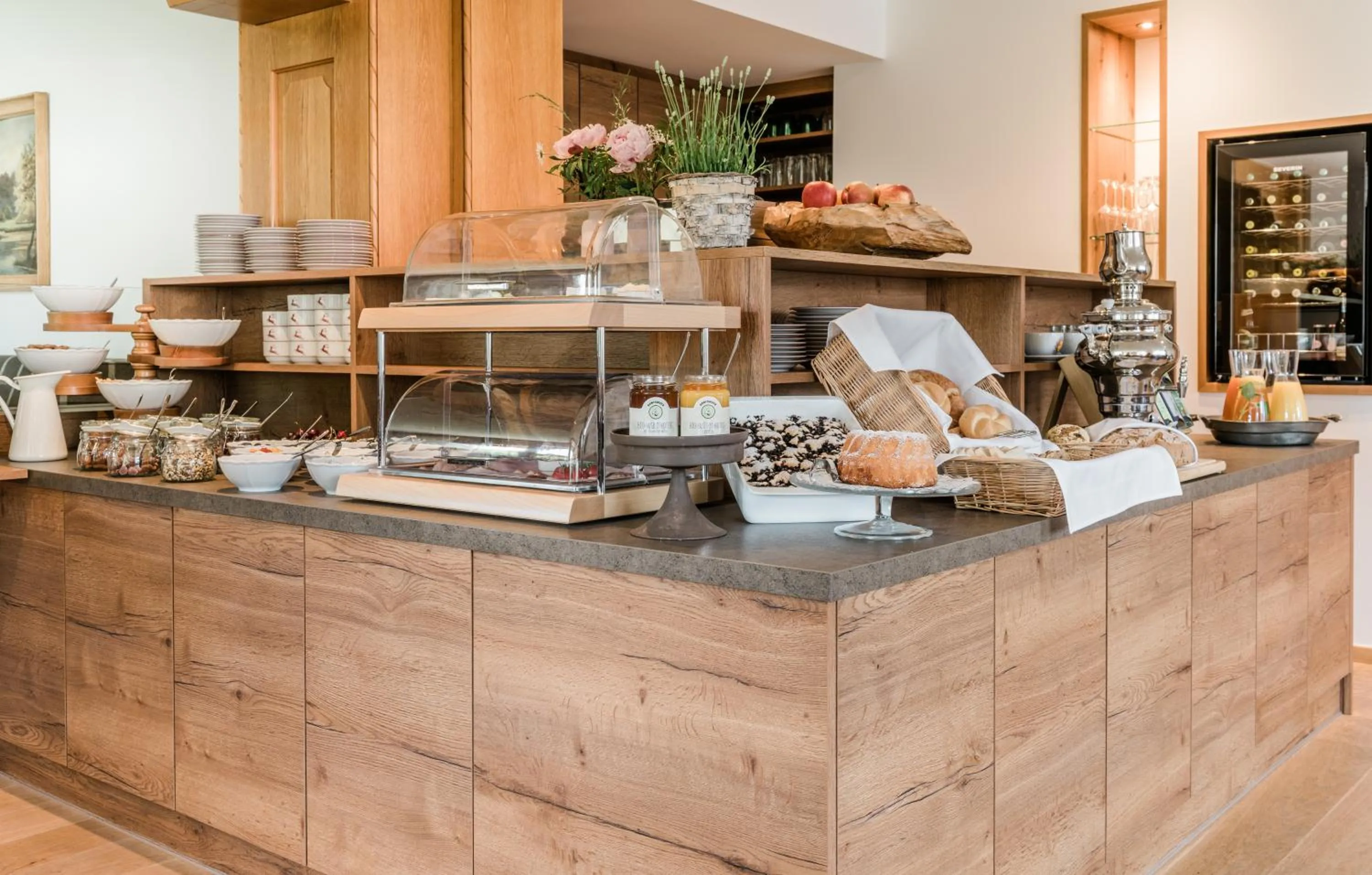 Buffet breakfast in Landhaus Steiner