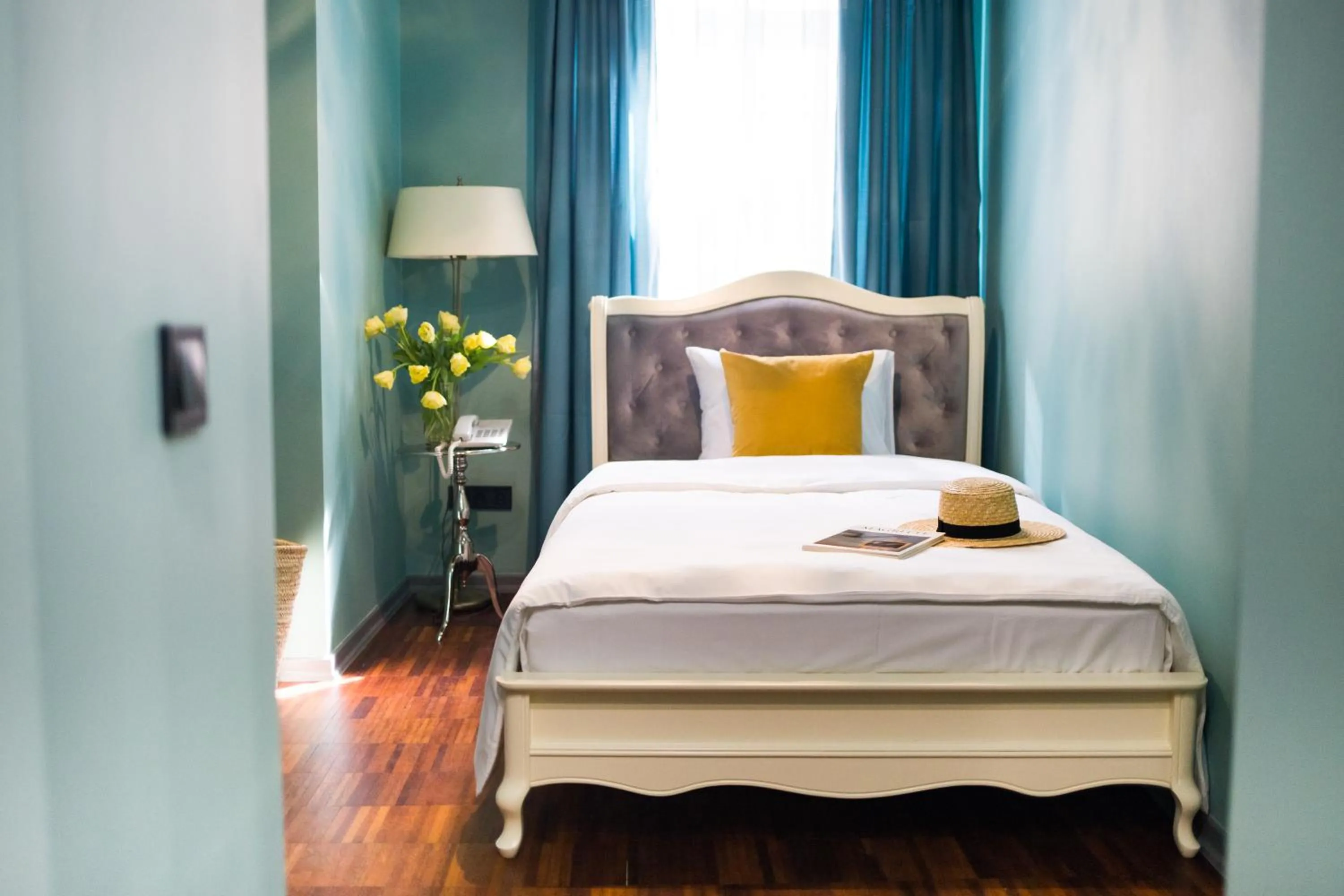 Single Room in Vintage Boutique Hotel