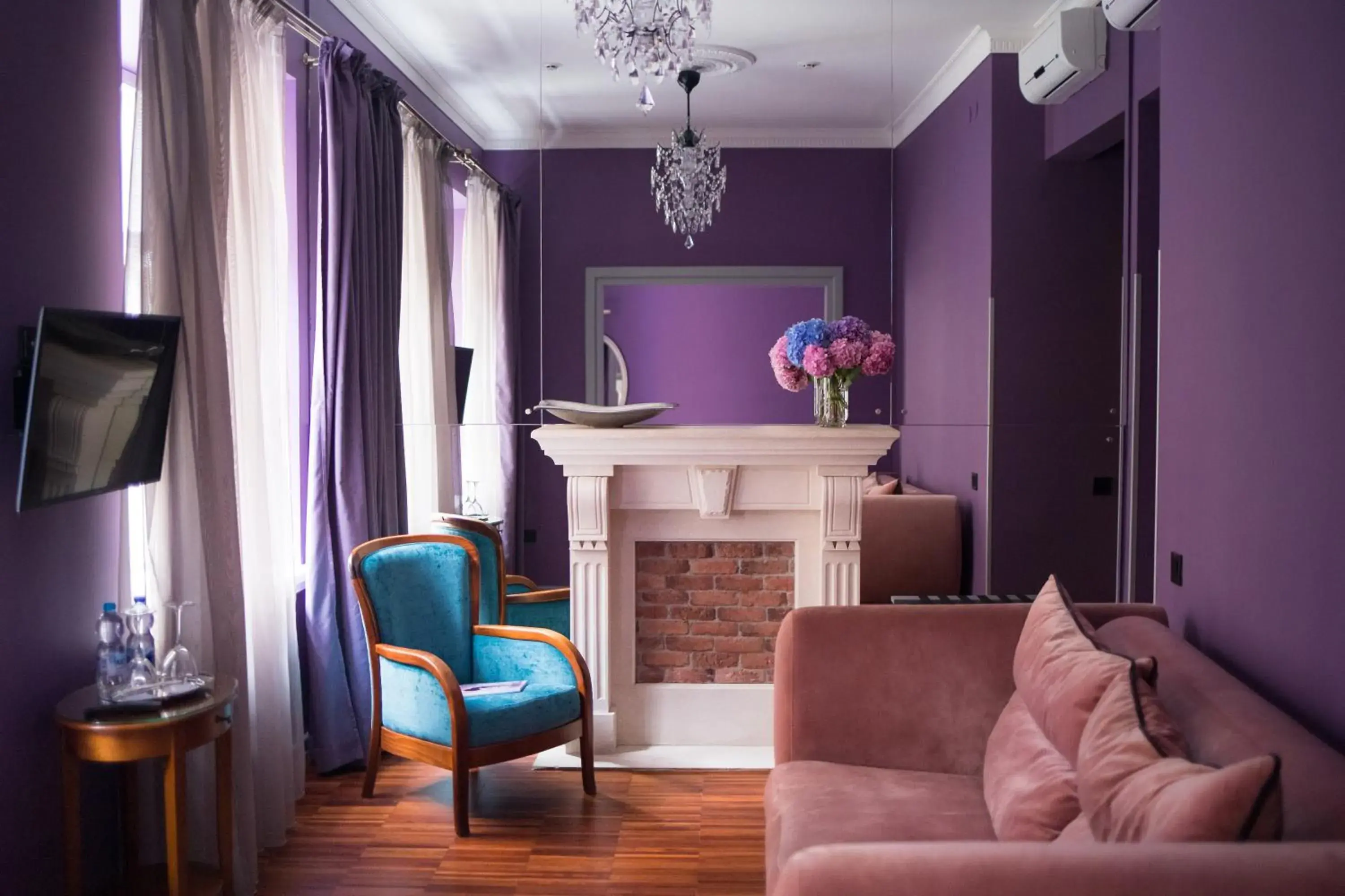 Junior Suite in Vintage Boutique Hotel Junior Suite in Vintage Boutique Hotel