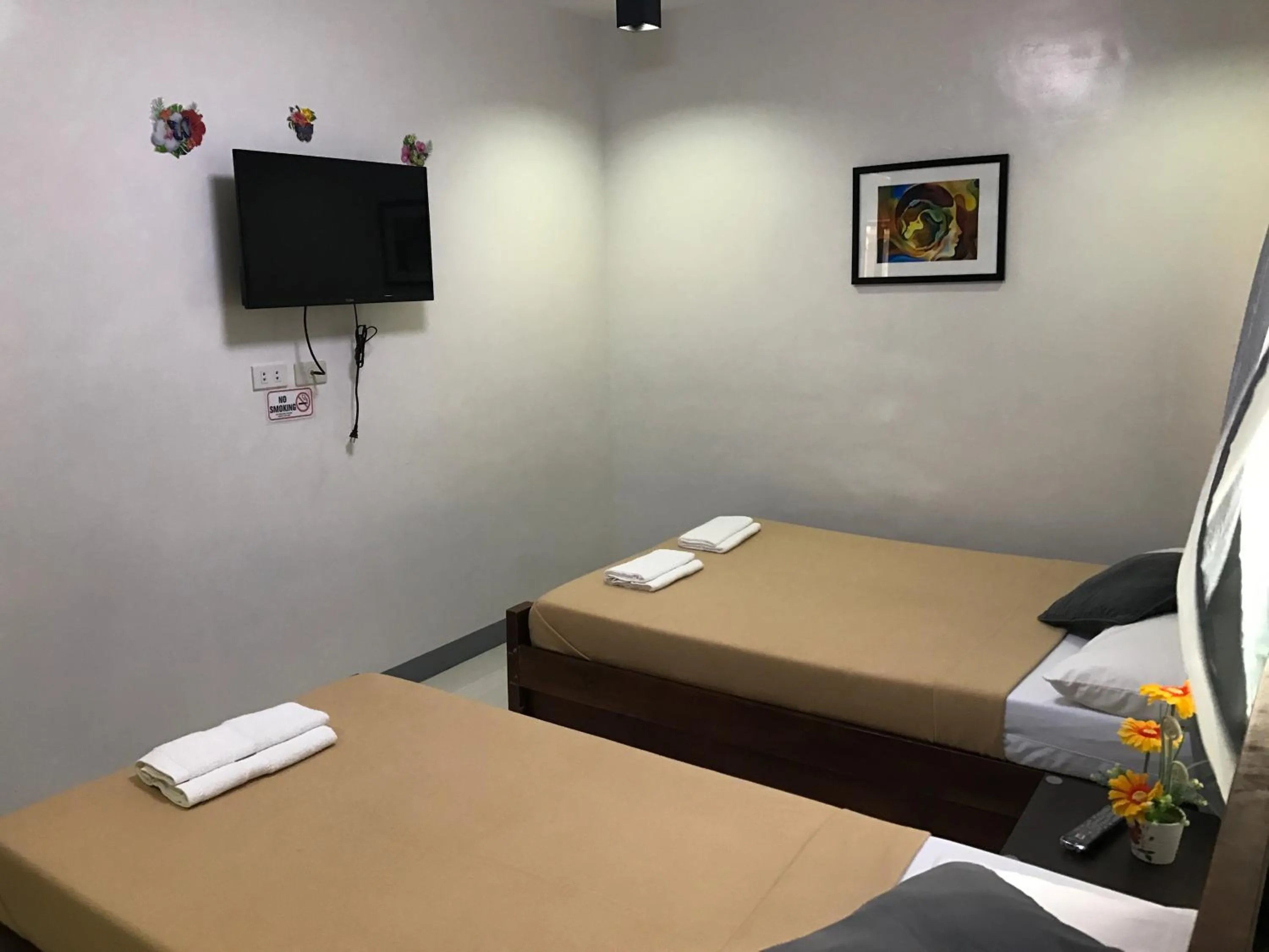 Bed in Alzeah's Place Room for Rent